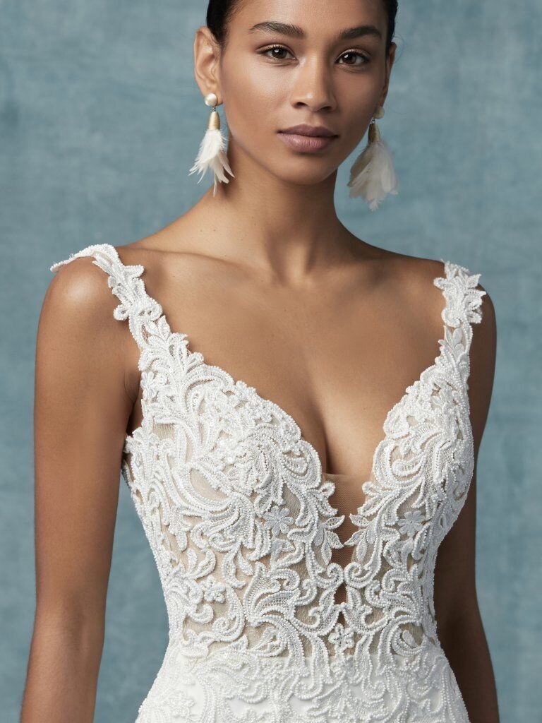 ivory-and-beau-wedding-dresses-savannah-bridal-shop-bridal-boutique-bridal-shopping-bridal-gown-bride-engaged-Maggie-Sottero-Kelsey-9MS119-alt1.jpg