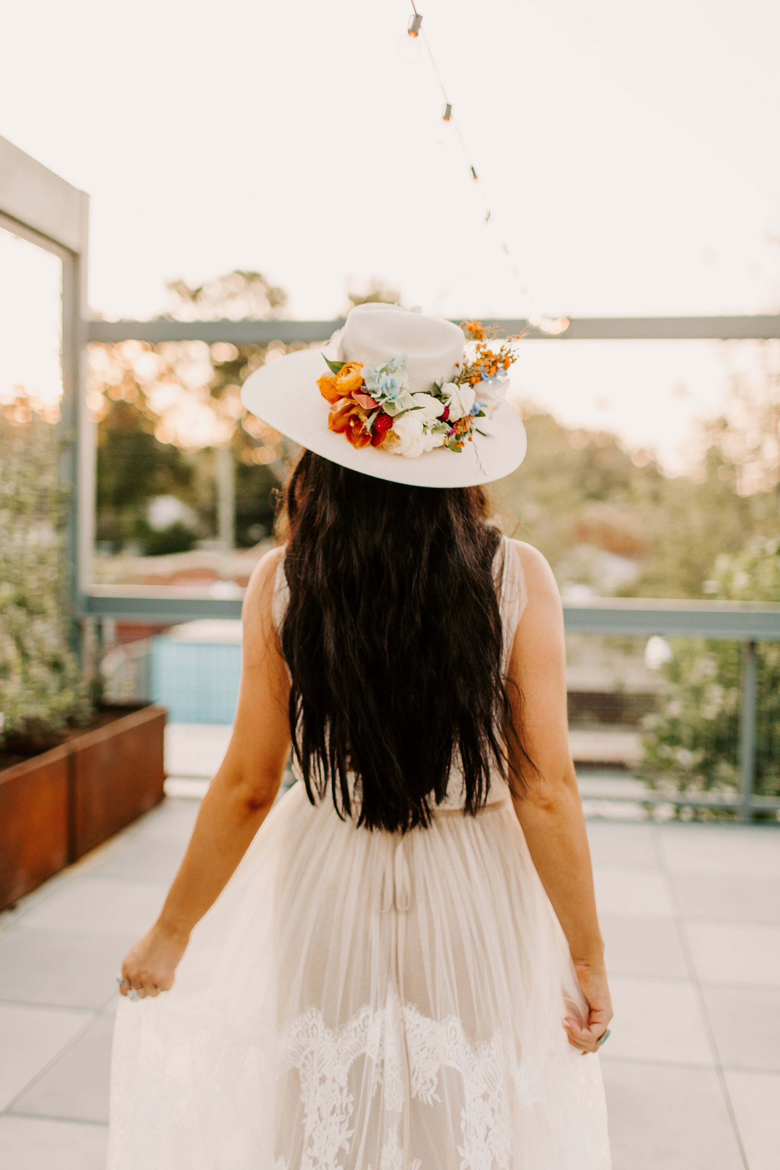 ivory-and-beau-styled-shoot-savannah-bridal-boutique-starland-yard-savannah-florist-halle-morgan-photography-512A1325.jpg