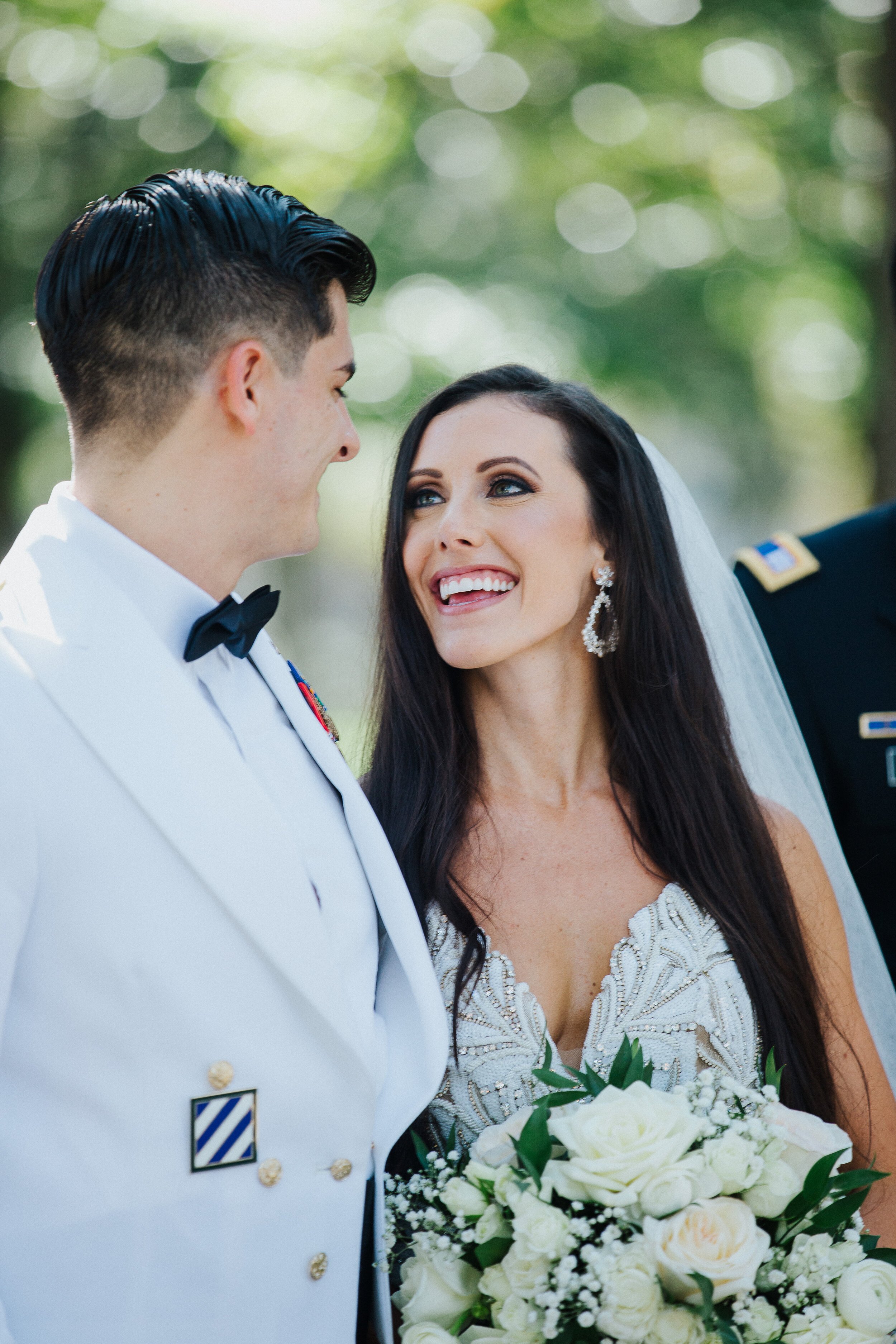 ivory-and-beau-couple-and-florals-blog-savannah-wedding-savannah-wedding-planner-savannah-florist-southern-wedding-CarlyCollin-292.jpg