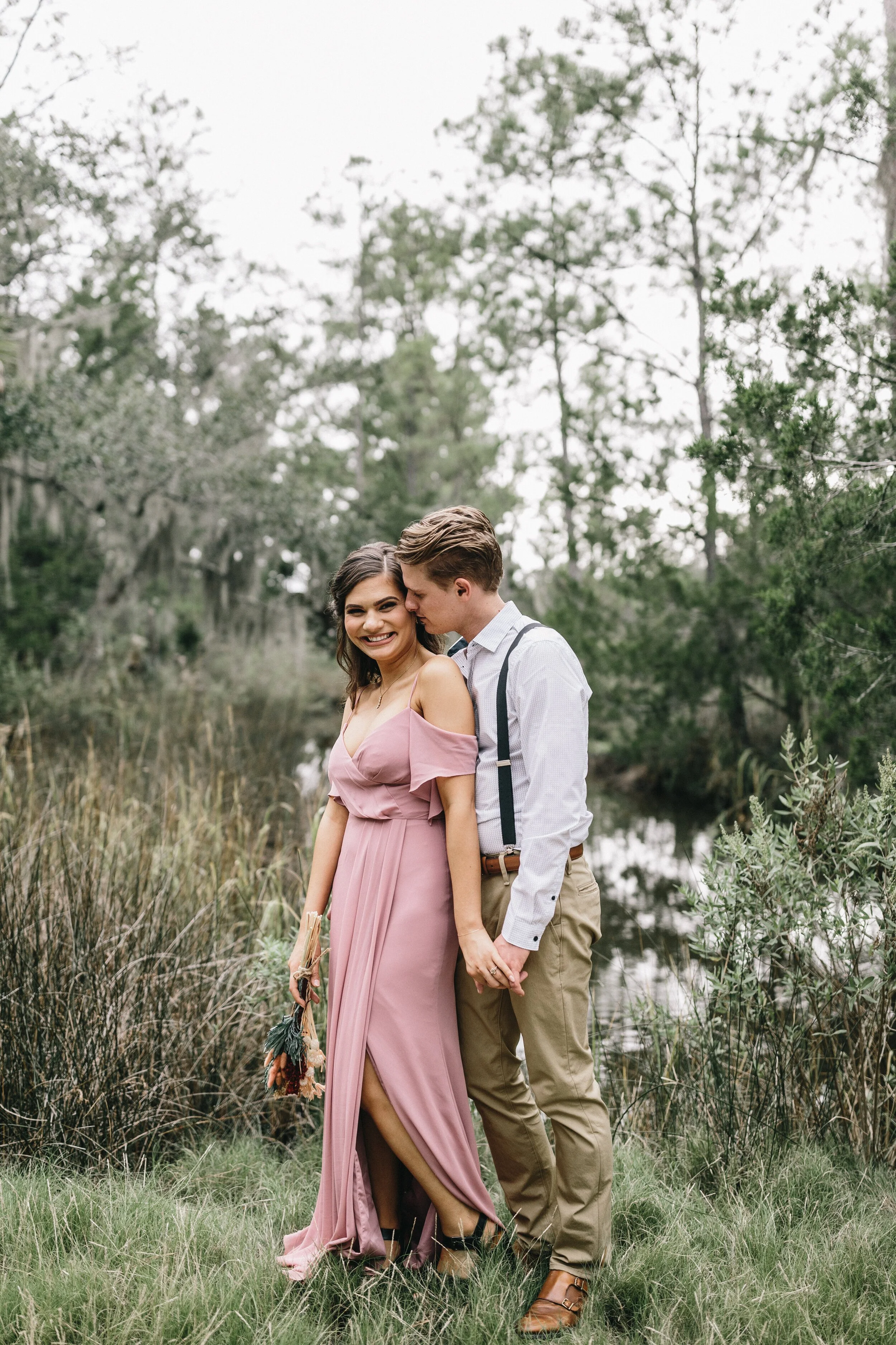 ivory-and-beau-couple-weddings-engagement-session-savannah-weddings-Mary+Cameron_engagementsession-7.jpg