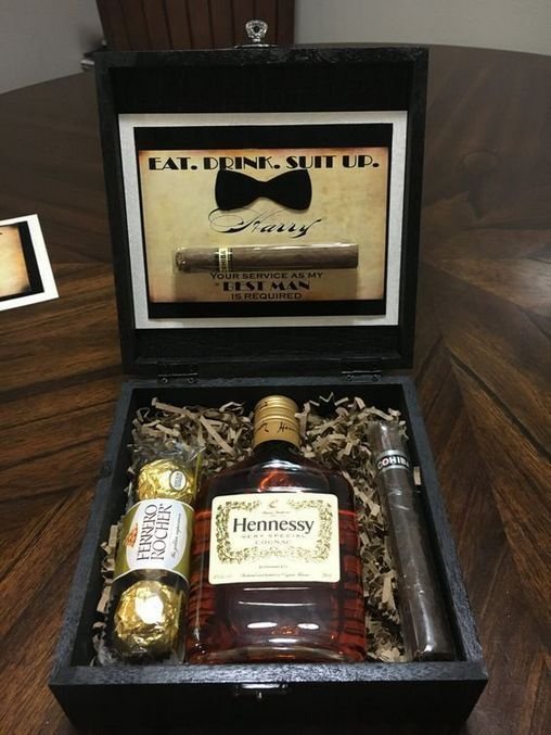  groomsmen-gift-ideas-2019-what-to-get-your-groomsmen-how-to-decide-what-to-get-your-groomsmen-groomsmen-gift-inspiration-manly-gift-ideas-for-your-groomsmen-savannah-wedding-savannah-wedding-planner-savannah-wedding-gift-ideas-savannah-weddings-2019