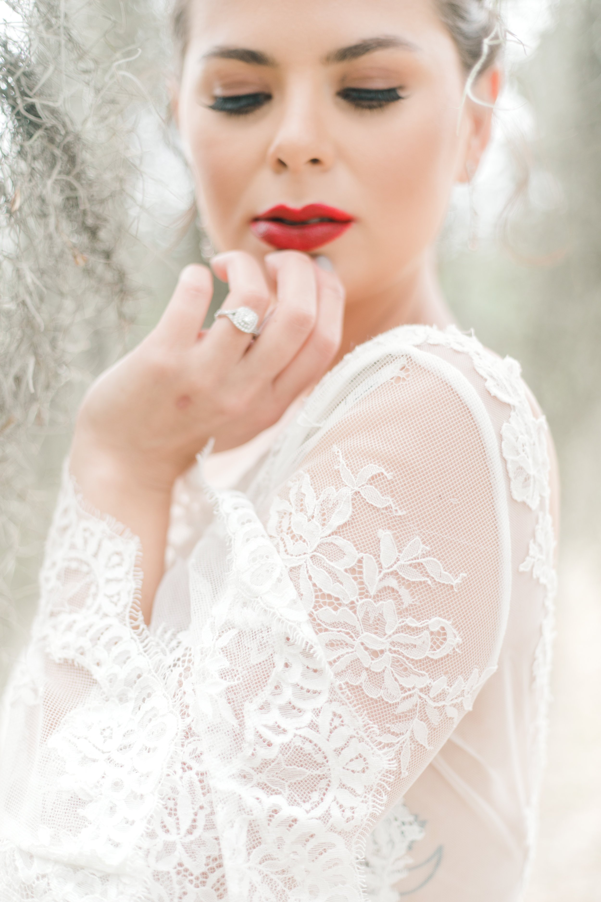 red-lipstick-bridal-makeup-inspiration-wormsloe-elopement-long-sleeve-lamour-by-calla-blanche-amber-wedding-dress.jpg