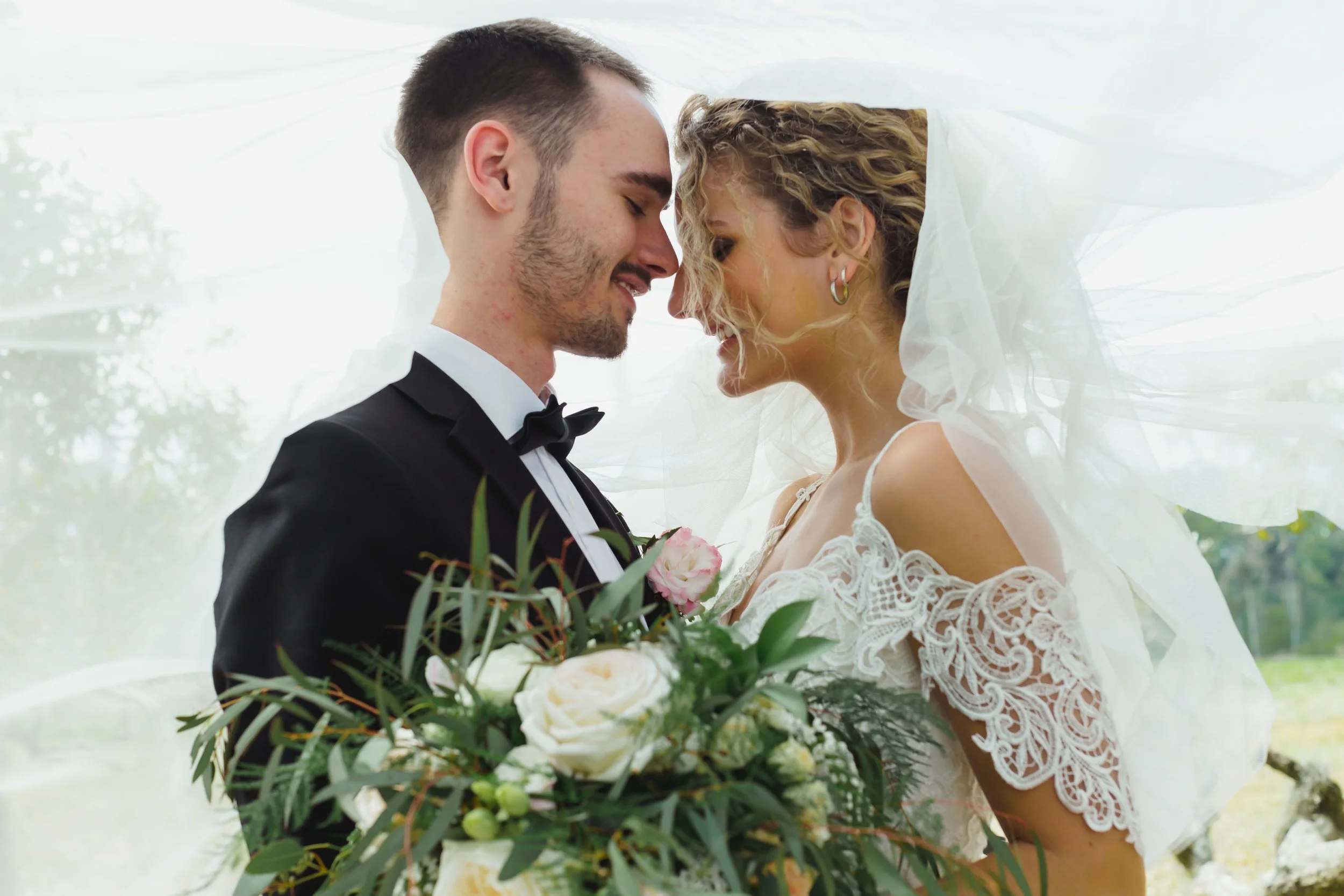 Lovely in Lace: A Styled Shoot