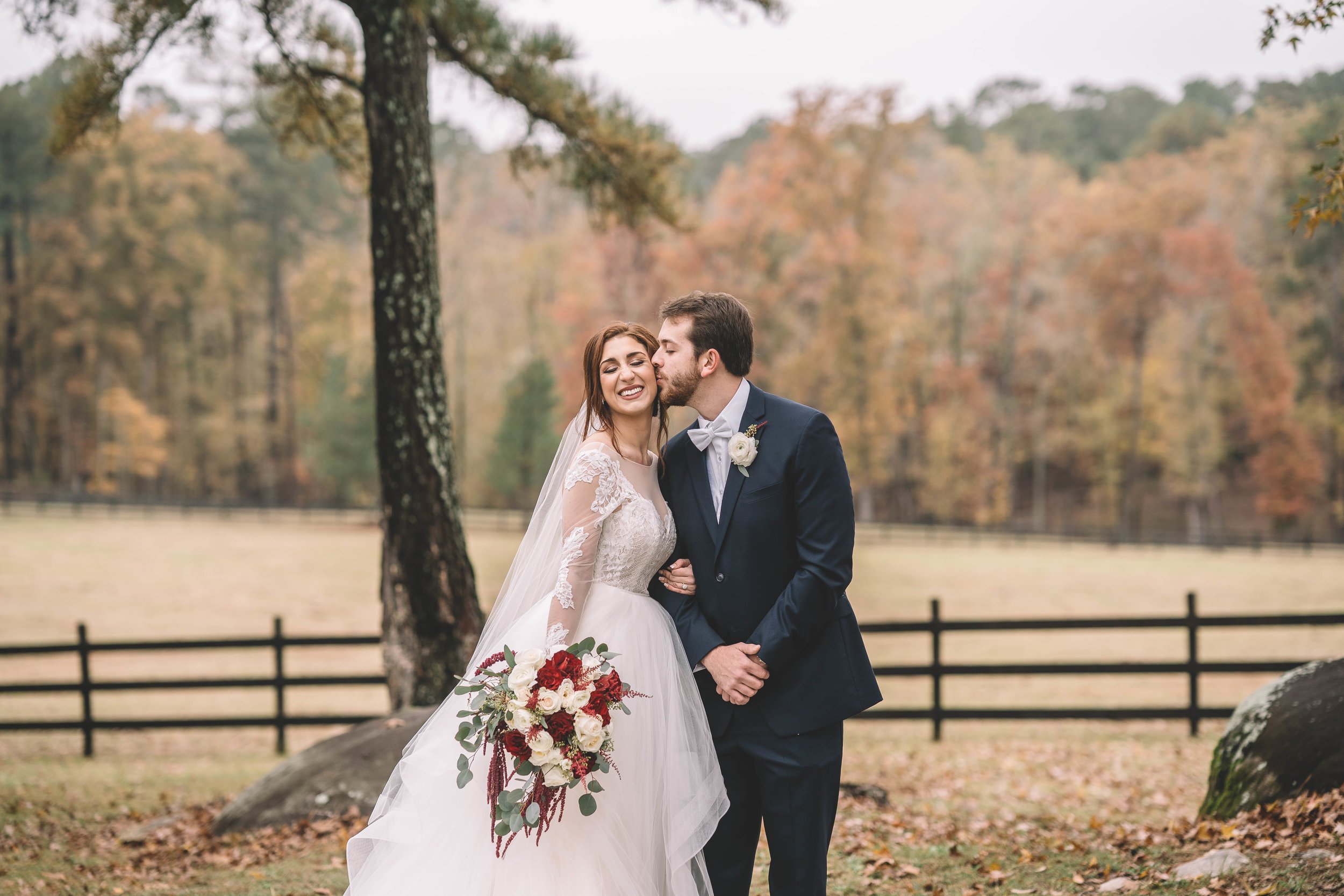 Ivory_and_beau_bride_erin_pippa_gown_by_blush_by_hayley_paige_pineola_farms_wedding_savannah_bride_Savannah_Bridal_shop_Savannah_bridal_boutique_aurora_adeleigh_photography_7.jpg