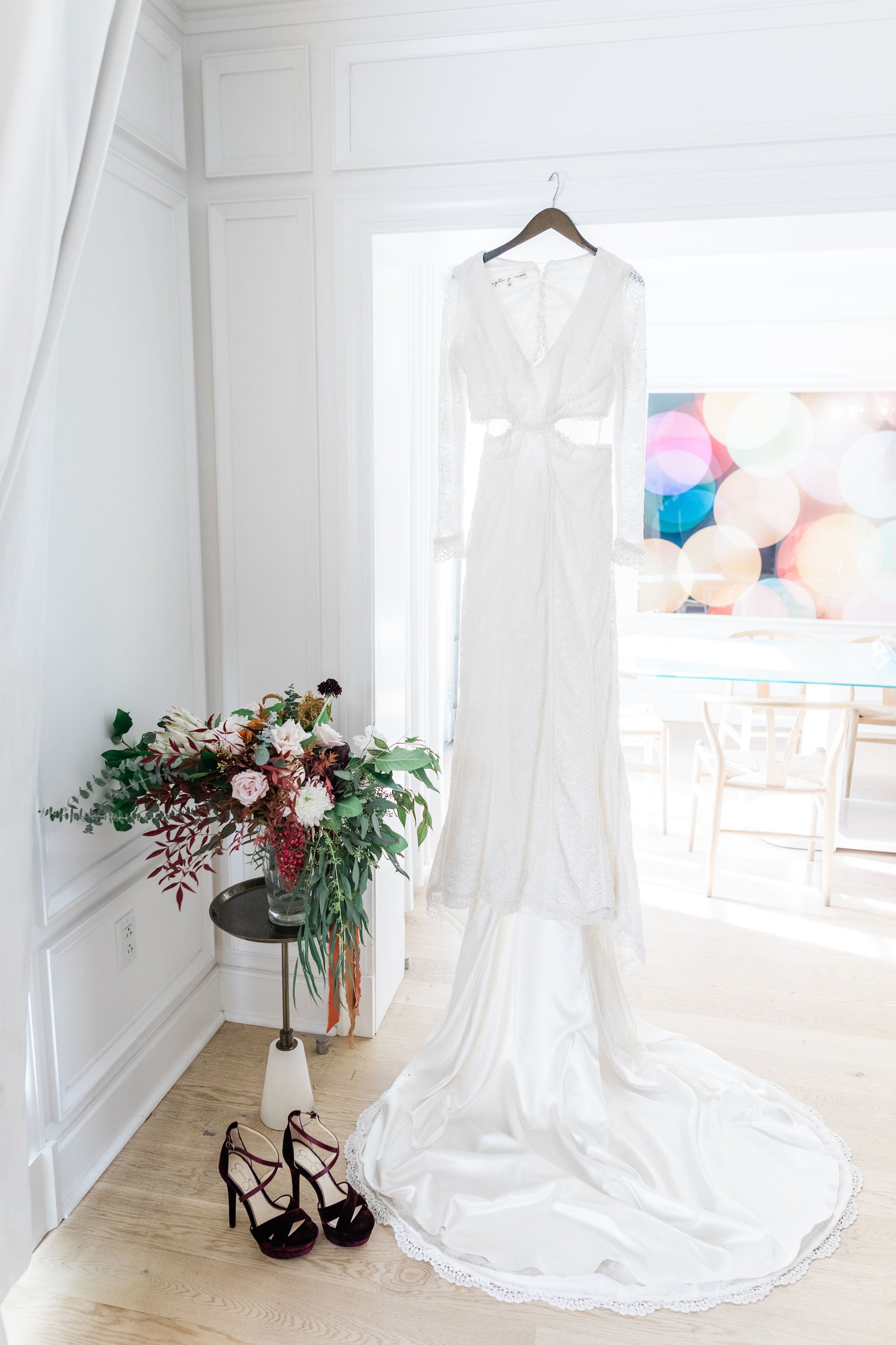 Ivory_and_beau_couple_jess_and_josh_boho_romantic_wedding_at_the_charles_h_morris_center_savannah_wedding_planner_savannah_wedding_coordinator_apt_b_photography_savannah_wedding_savannah_florist_1.JPG