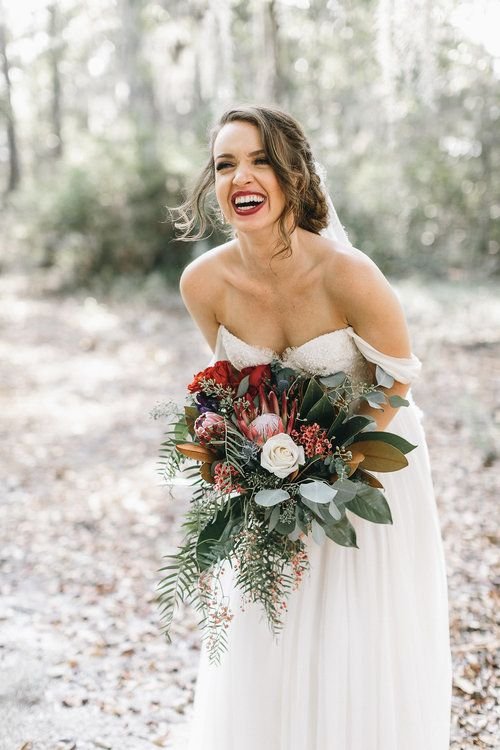 ivory_and_beau_savannah_bridal_shop_what_to_expect_when_booking_your_wedding_flowers_savannah_florist_savannah_wedding_florist_wedding_flowers_tips_wedding_flowers_inspiration_5.jpg