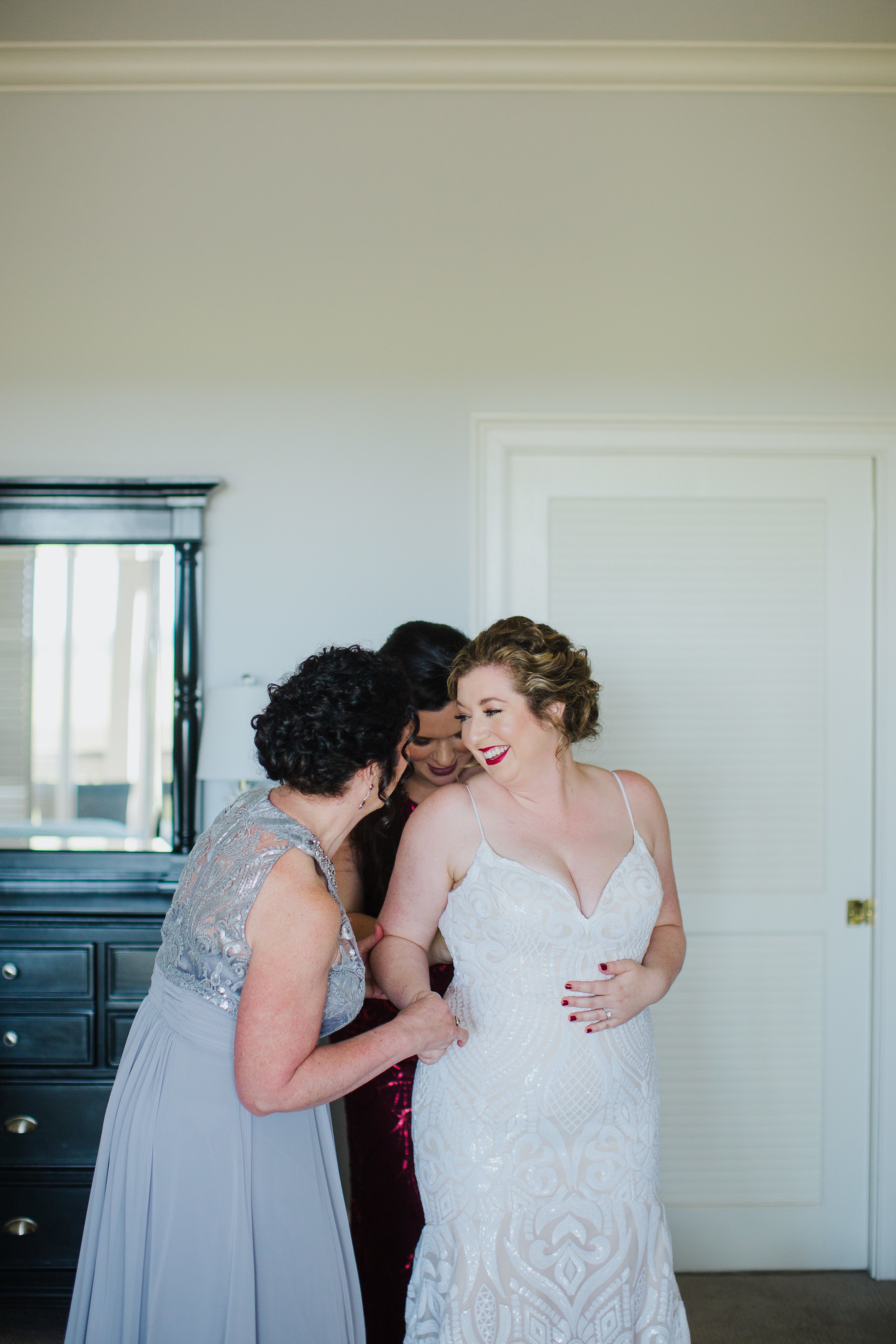 ivory_and_beau_savannah_bridal_shop_ivory_and_beau_bride_mary_kate_west_by_blush_by_hayley_paige_izzy_hudgins_photography_Savannah_wedding_dress_5.jpg