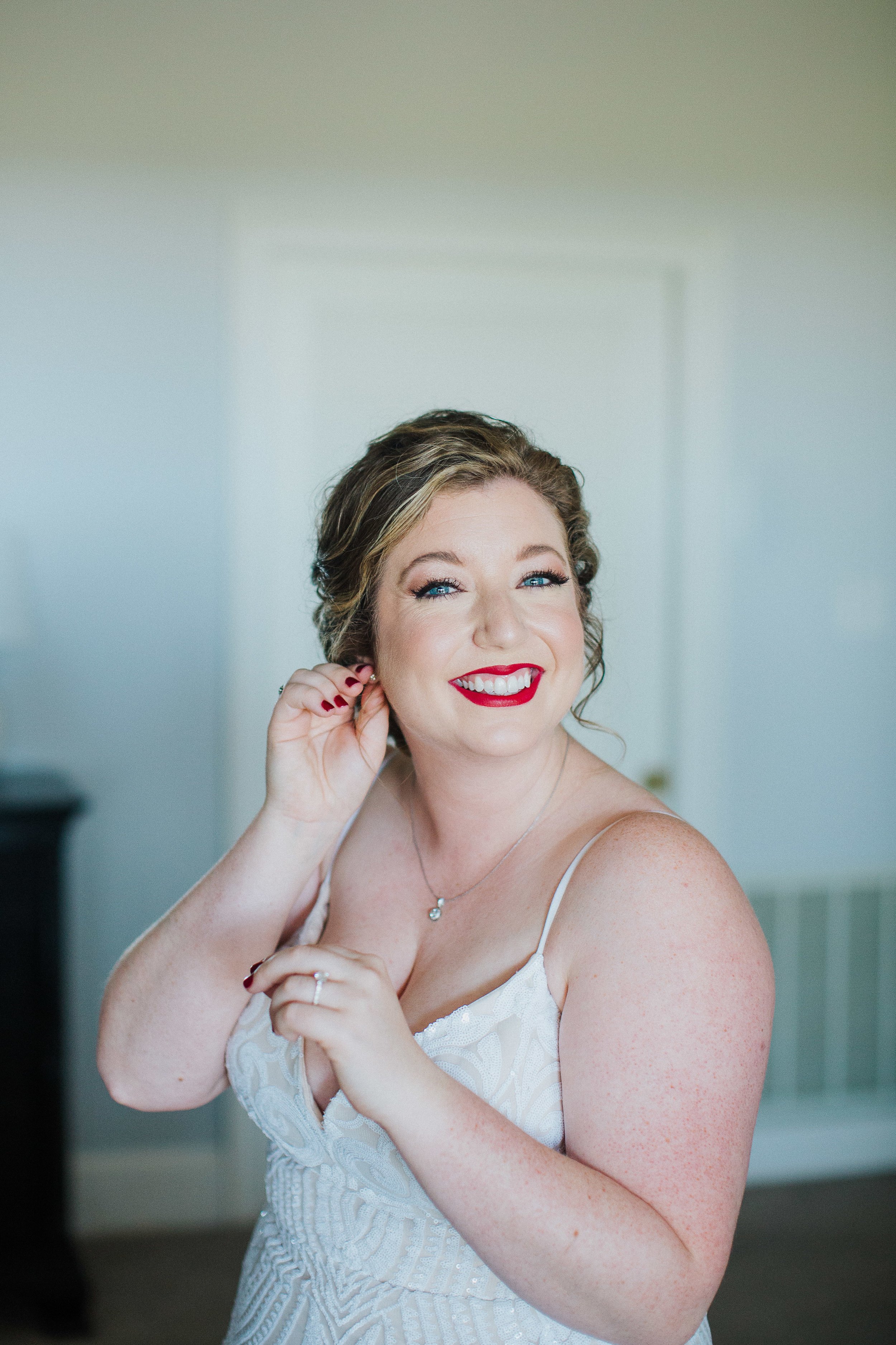 ivory_and_beau_savannah_bridal_shop_ivory_and_beau_bride_mary_kate_west_by_blush_by_hayley_paige_izzy_hudgins_photography_Savannah_wedding_dress_6.jpg