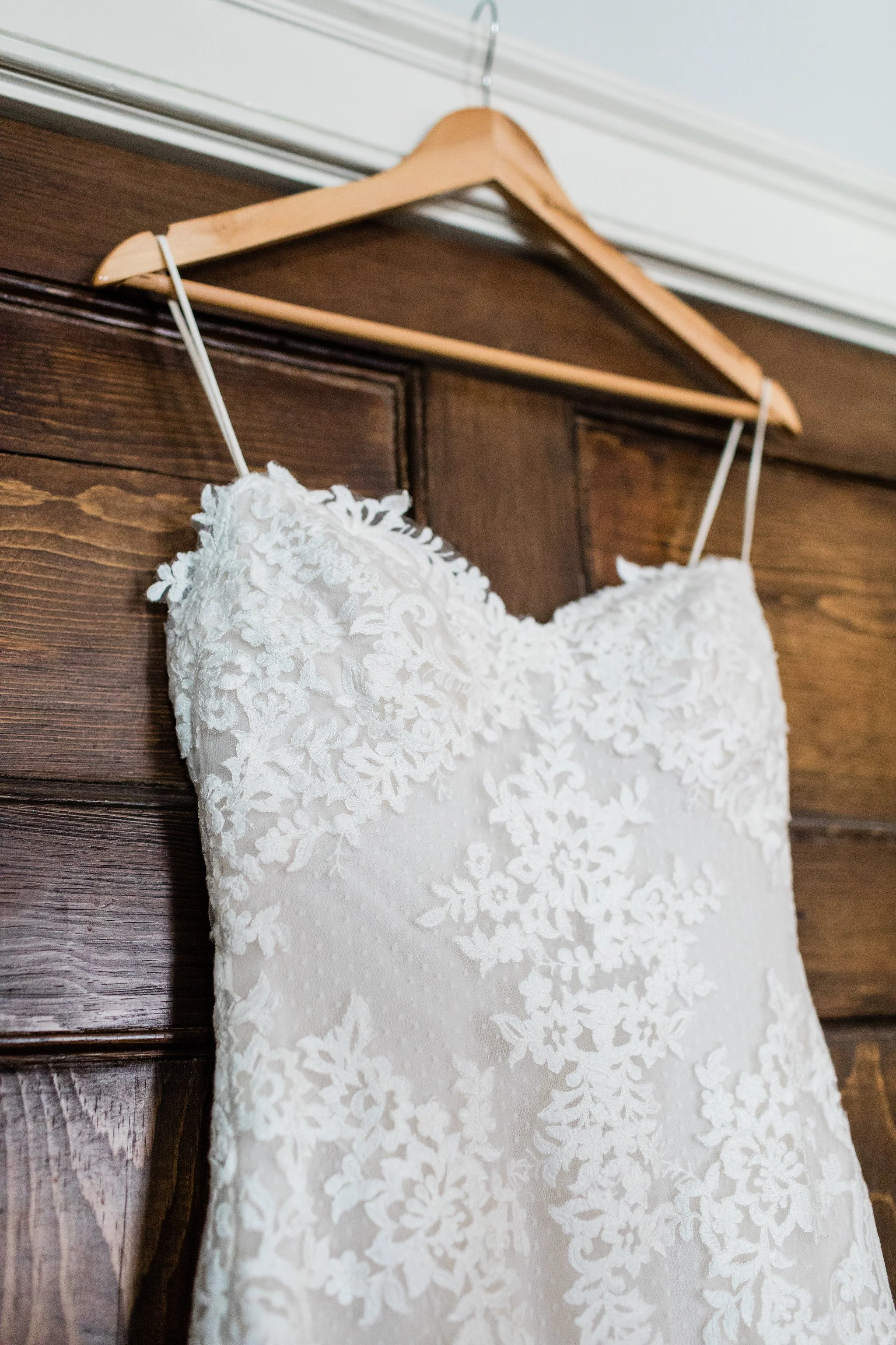 savannah-bridal-shop-savannah-florist-savannah-wedding-planner-michelle-and-scott-apt-b-photography-soho-south-cafe-wedding-downtown-savannah-wedding-3.JPG