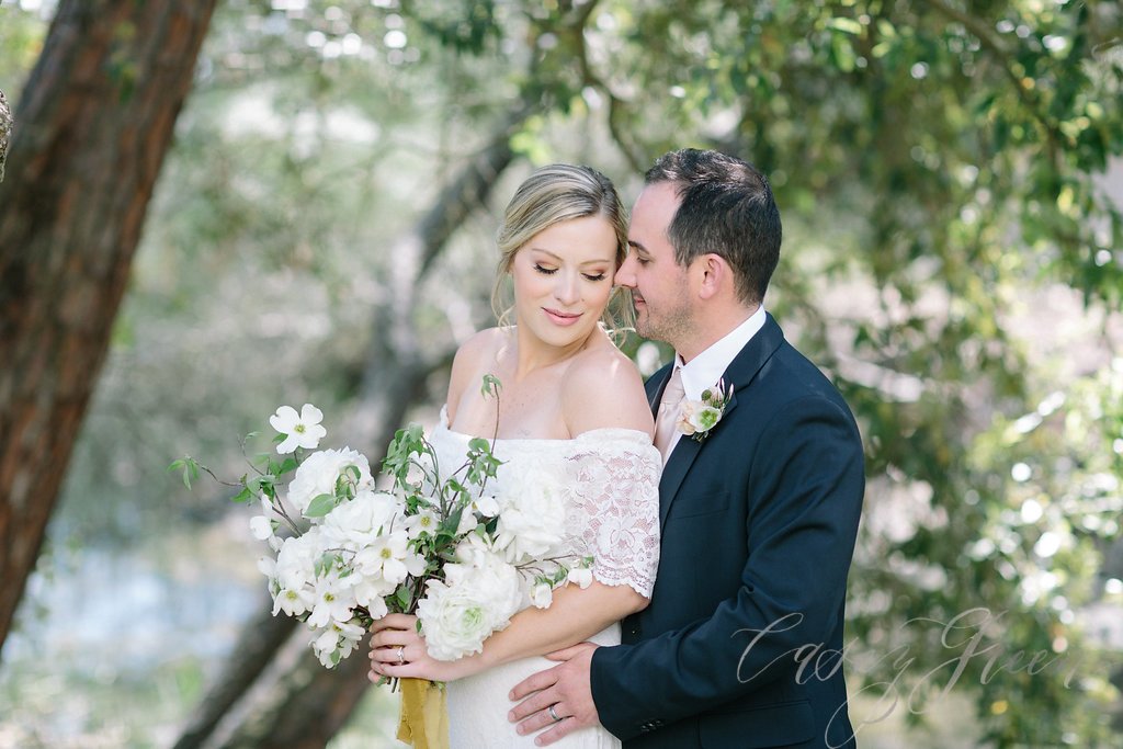 savannah-bridal-shop-ivory-and-beau-bridal-boutique-casey-green-photography-tybee-island-chapel-wedding-planning-mistakes-1.jpg