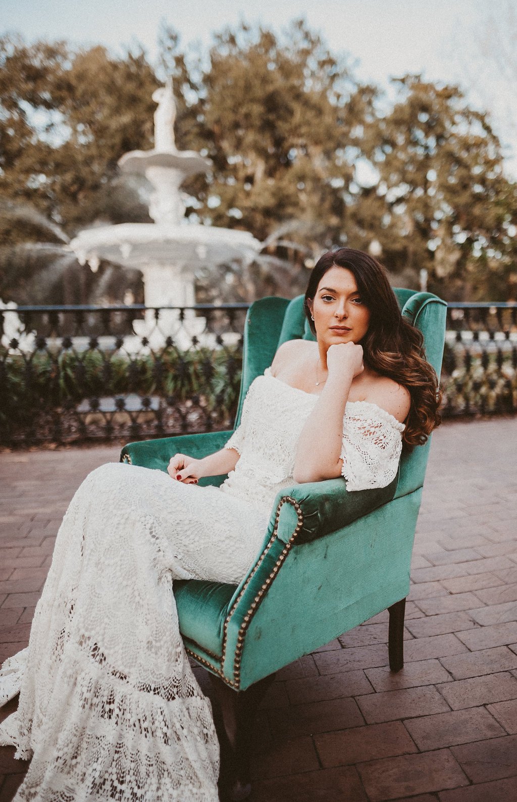 ivory-and-beau-bridal-boutique-savannah-2018-wedding-trends-daughters-of-simone-l+m-photography-savannah-photography-trendy-wedding-9.jpg