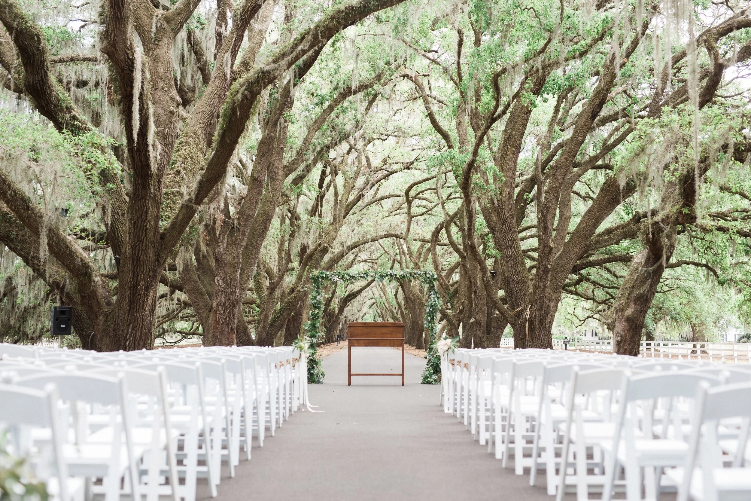 Why Savannah Weddings Kick Ass