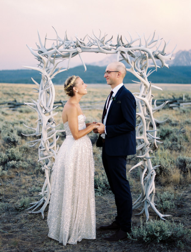 megan-robinson-photography-ivory-and-beau-bridal-boutique-sarah-seven-golden-lights-savannah-bridal-boutique-savannah-wedding-planner-savannah-weddings-idaho-wedding-destination-wedding-boho-bride-savannah-florist-31.png