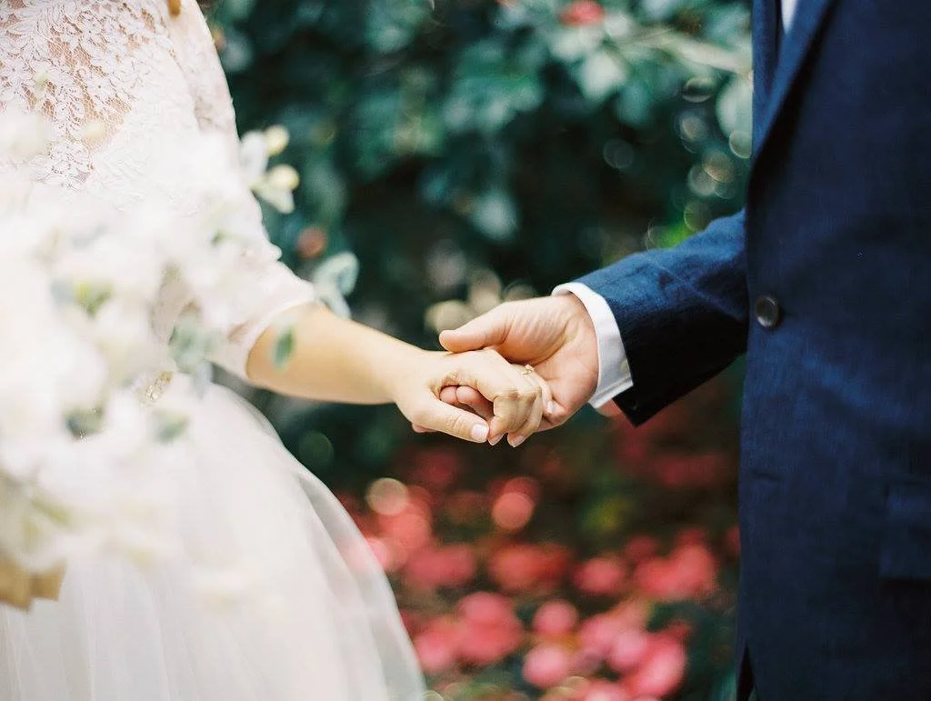 brittani-johnathan-rach-loves-troy-photography-charles-h-morris-center-wedding-posh-petals-pearls-wedding-savannah-wedding-ivory-and-beau-bridal-boutique-savannah-weddings-rebecca-schoneveld-savannah-bridal-boutique-8.jpg