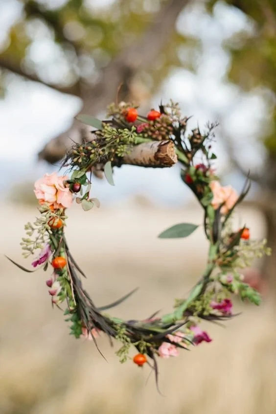 marnie-girls-hbo-tv-show-wedding-flower-crown-inspiration-wedding-inspiration-bohemian-wedding-inspiration-savannh-wedding-planner.jpg