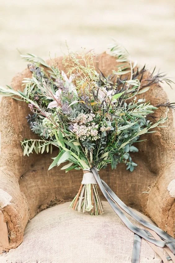 bohemian-bridal-bouquet-ivory-and-beau-savannah-wedding-planner-marnies-wedding-hbo-girls-tv-show-wedding-inspiration-savannah-wedding-inspiration.jpg