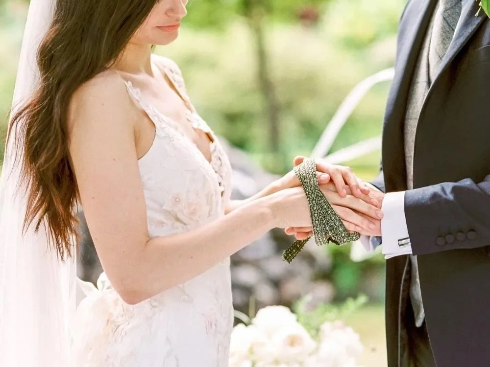Savannah, Shamrocks &amp; Sweethearts: Exploring Irish Wedding Traditions for St. Patrick's Day!