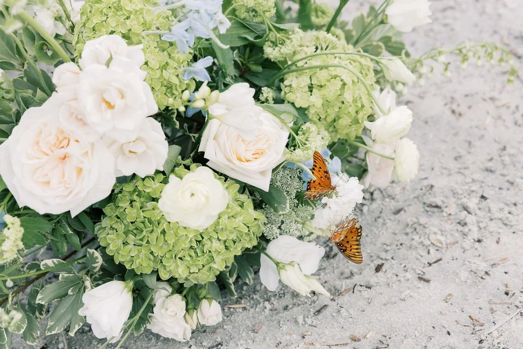wedding-flowers-hilton-head-wedding-hilton-head-florist-beach-wedding-affordable-wedding-flowers.jpg