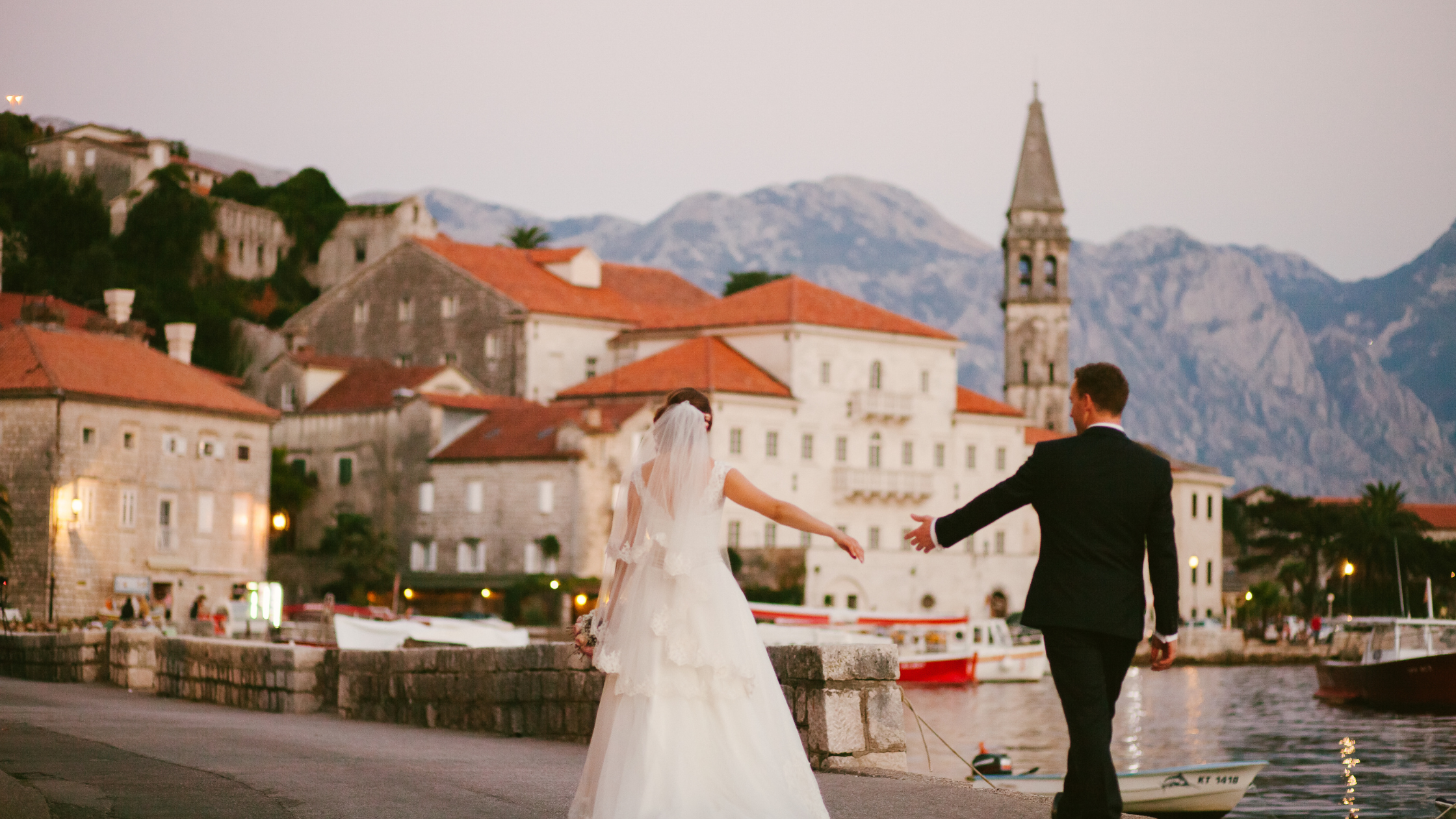 Your Destination Wedding Checklist: Planning Your Dream Wedding Away from Home