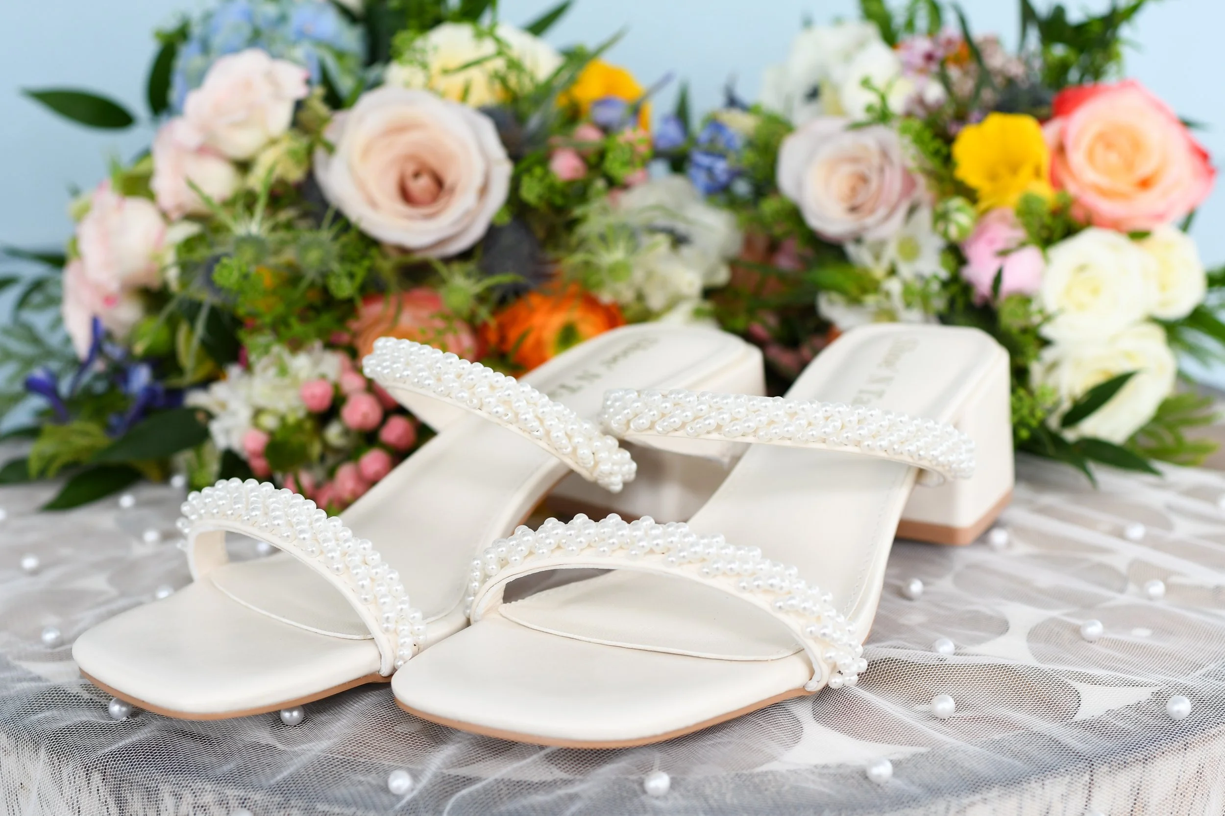 pearls-pearl-core-elegant-coastal-wedding-chic-bride-pearly.jpg