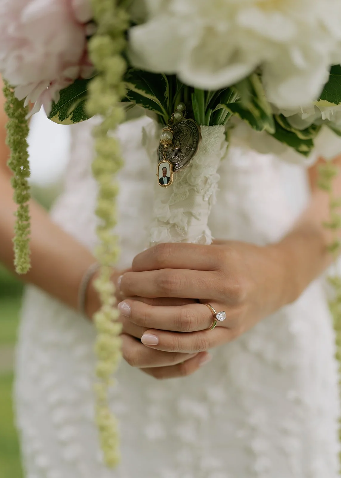 memorial-bouquet-detail.jpg