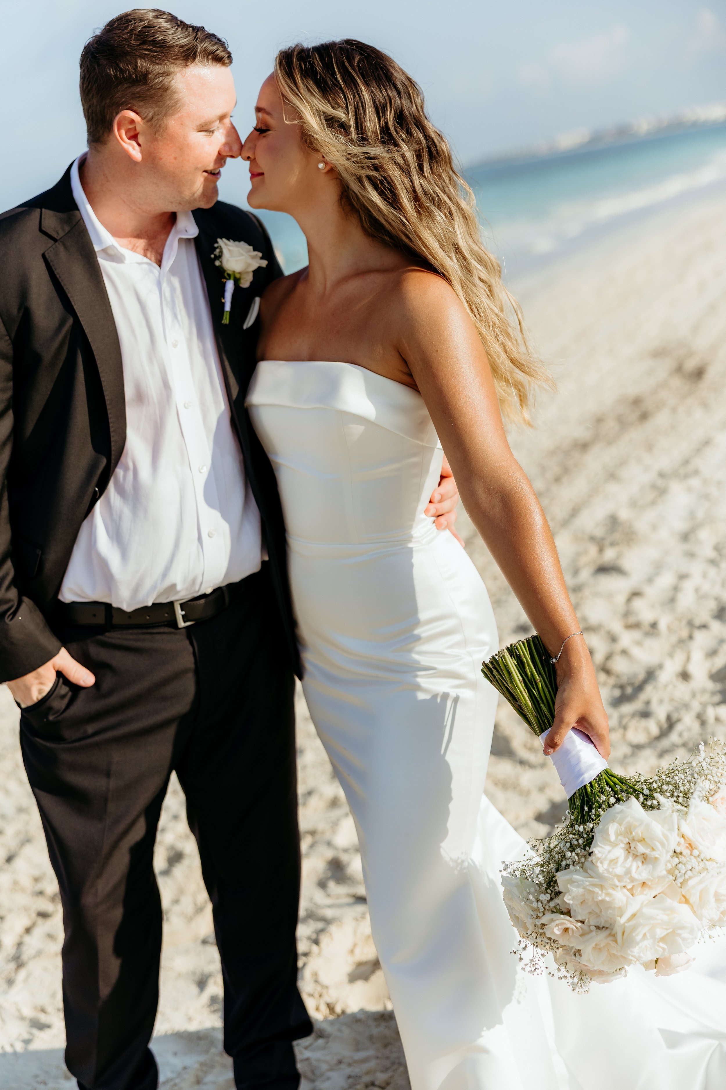 cancun-destination-wedding-beach-wedding-dress.jpg