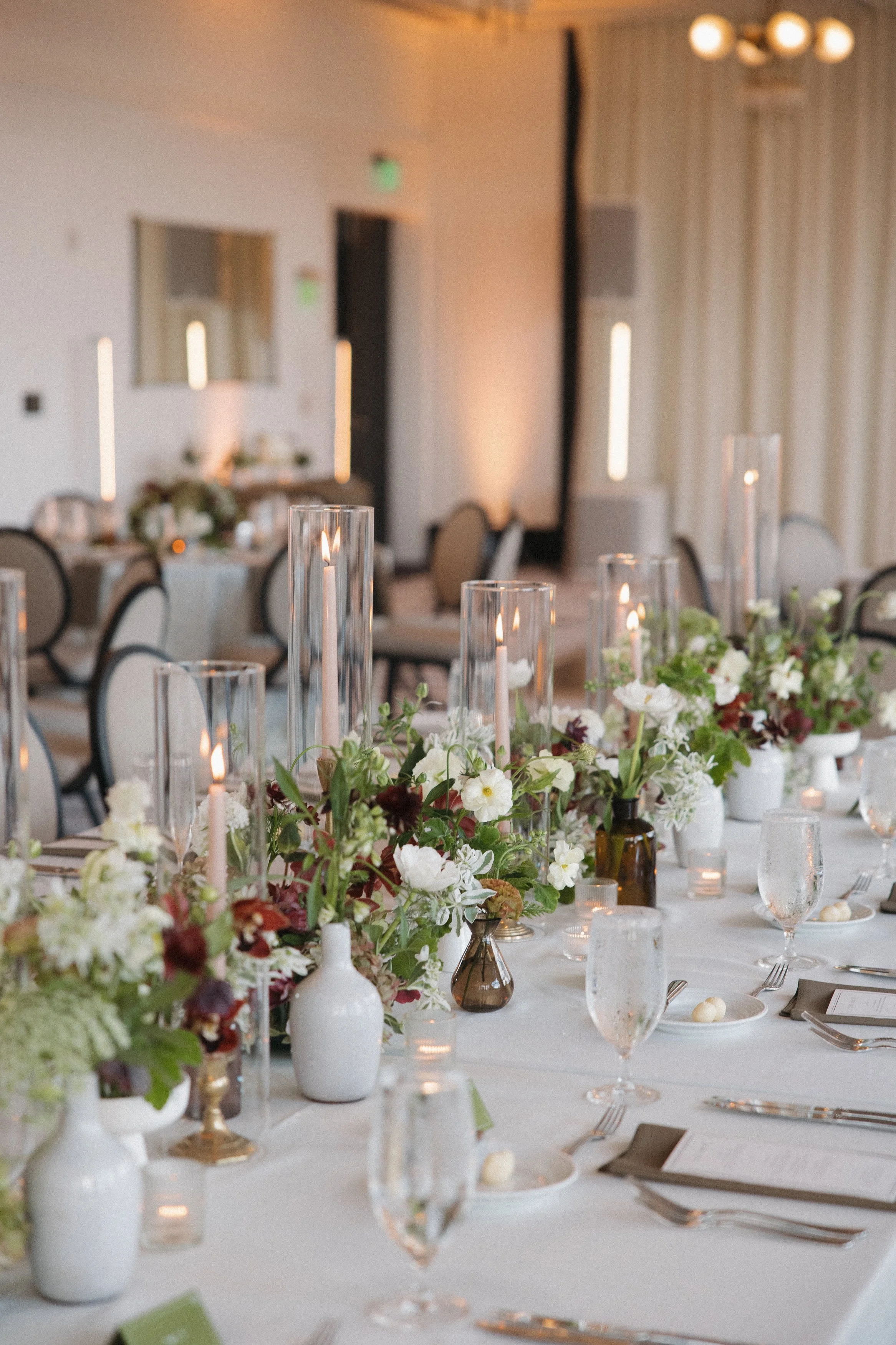Long reception table