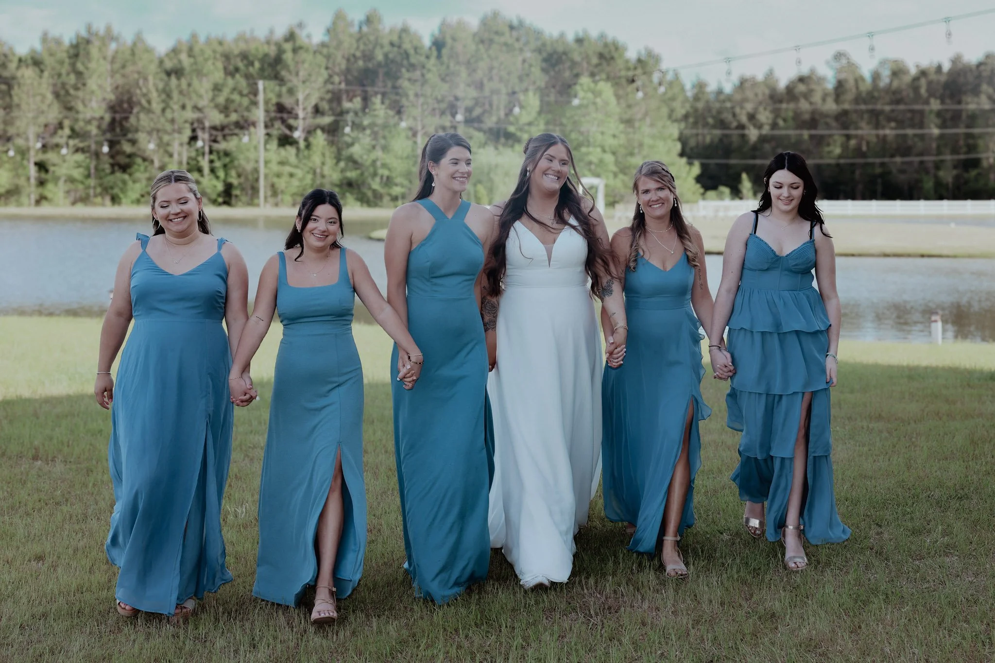 blue-bridesmaids-dresses-blue-wedding-in-the-south-savannah-wedding-inspiration-southern-weddings-southern-bride.jpeg