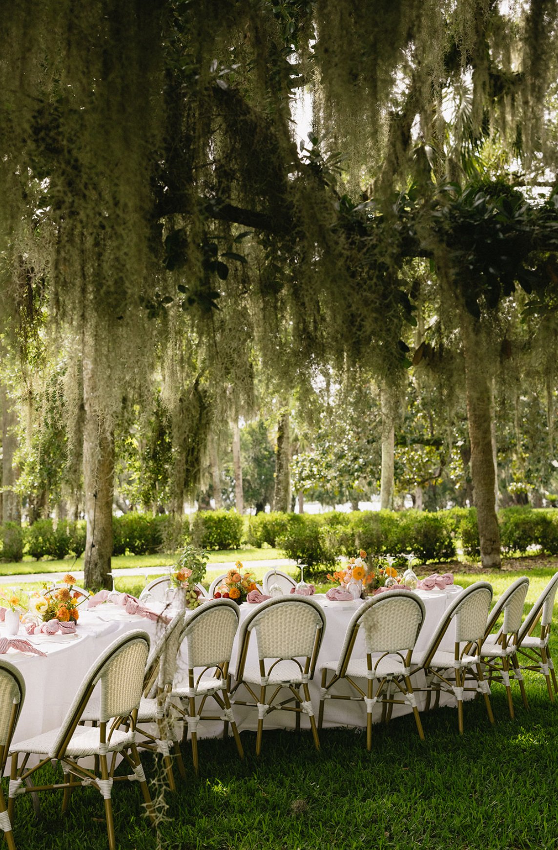 How to Plan The Perfect Backyard Wedding
