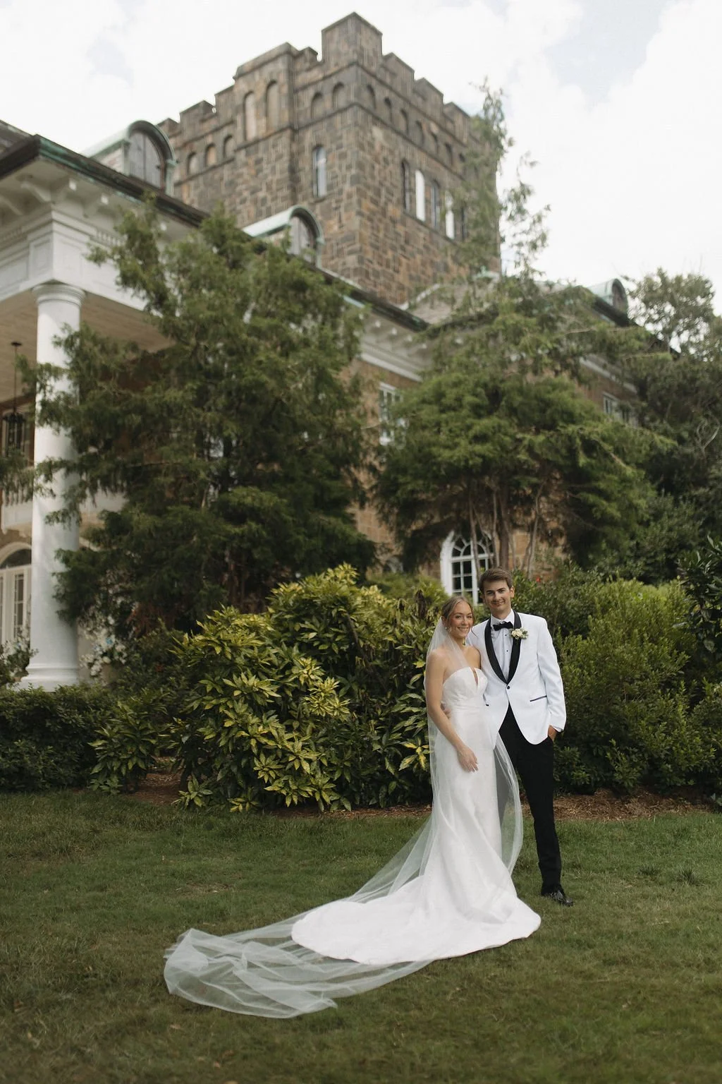 noor-by-locket-by-watters-ivory-and-beau-savannah-bridal-boutique-savannah-wedding-dresses-classic-southern-wedding-classic-southern-bride.jpg