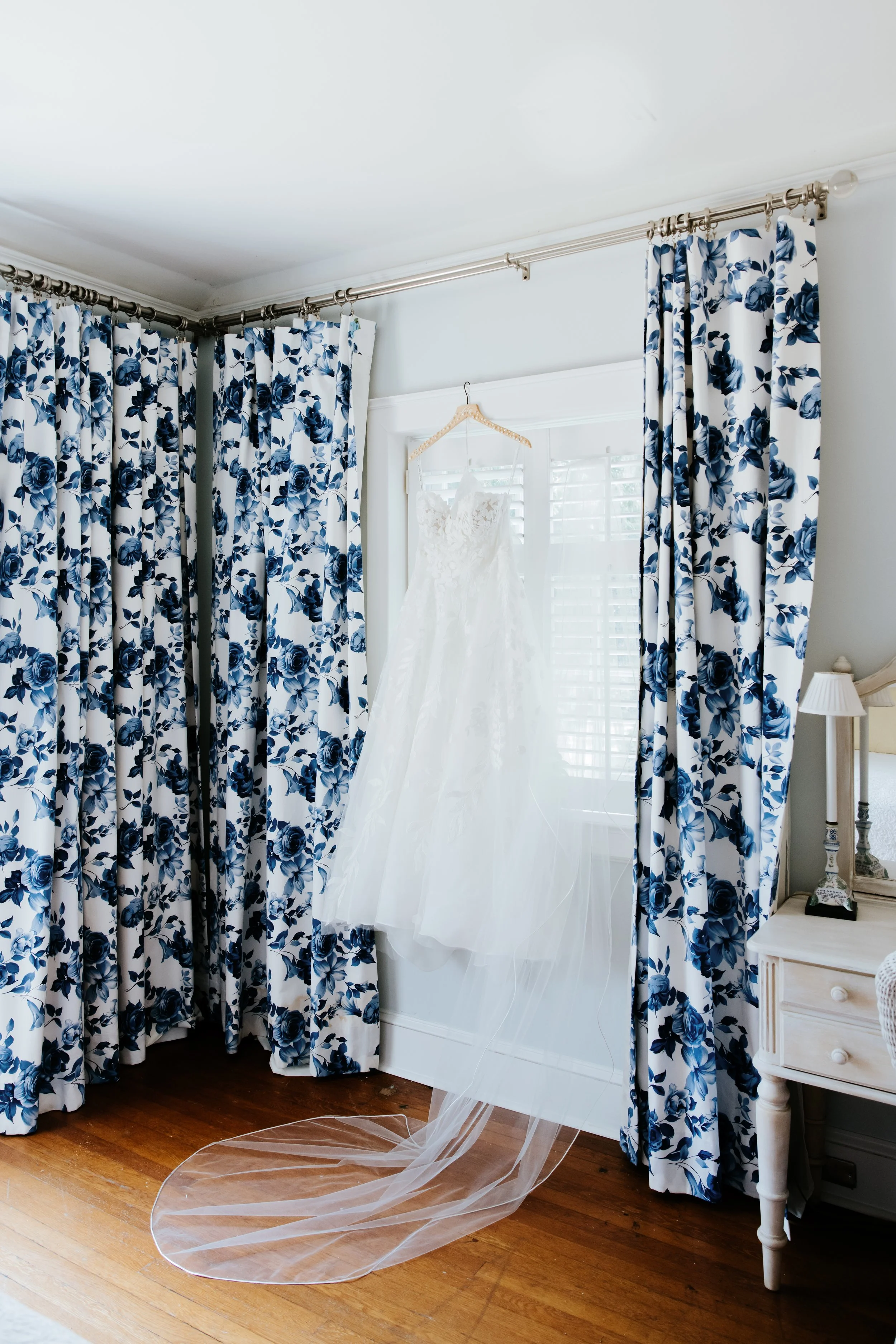 destin-by-sottero-and-midgley-ivory-and-beau-savannah-bridal-boutique-savannah-wedding-dresses-southern-bridal-boutique-savannah-wedding-dresses-beautiful-southern-bride.jpg