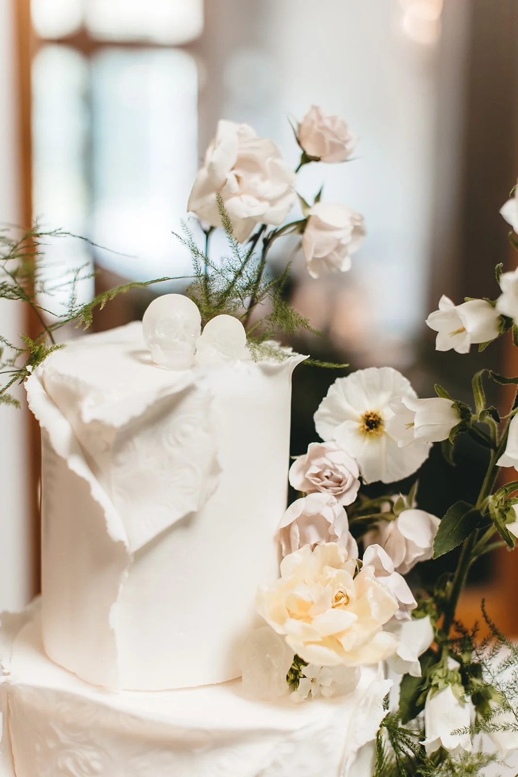 savannah-bananas-themed-wedding-inspiration-pale-yellow-wedding-flowers-southern-florist-georgia-wedding-florist-ivory-and-beau-savannah-wedding-florist-savannah-wedding-flowers.jpg