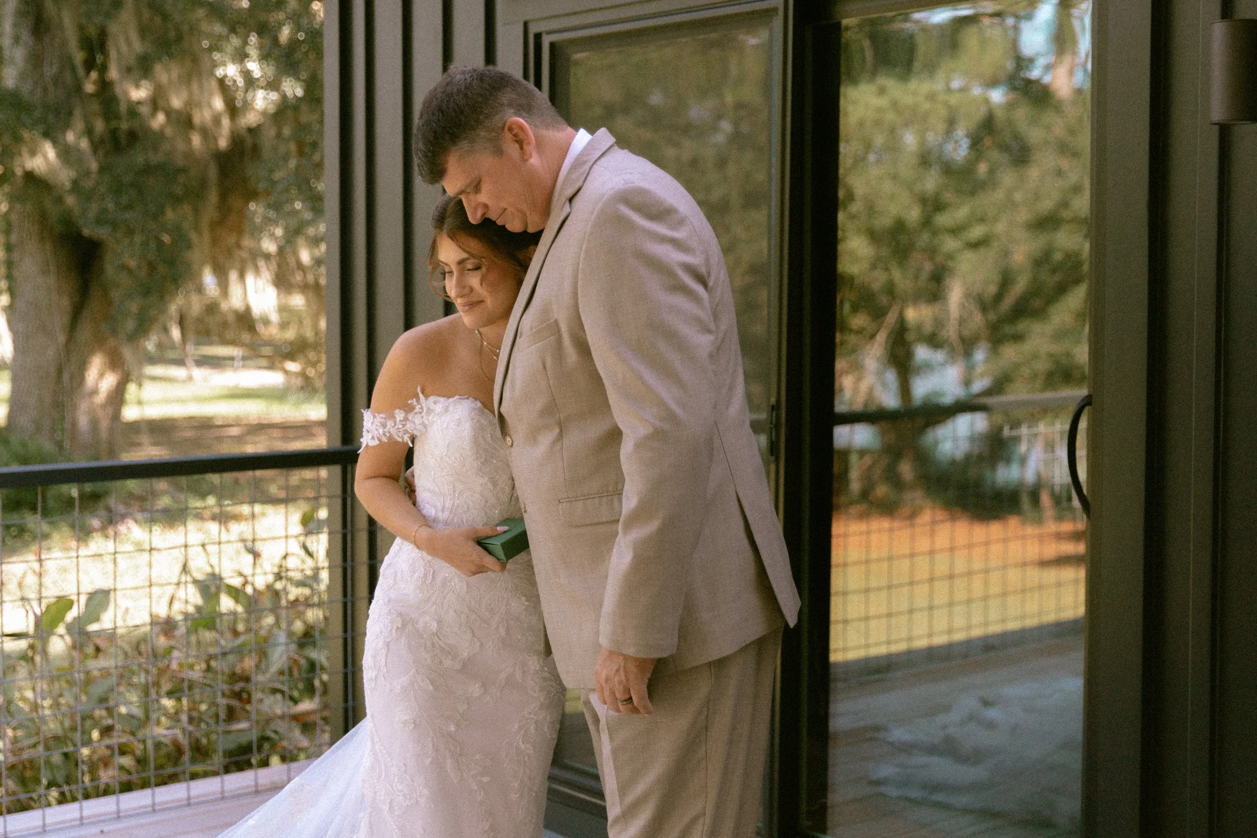 ivory-and-beau-wedding-dresses-wedding-gown-fathers-day-fathers-first-look-ebu-grace-photographer-bennett-holland.jpg