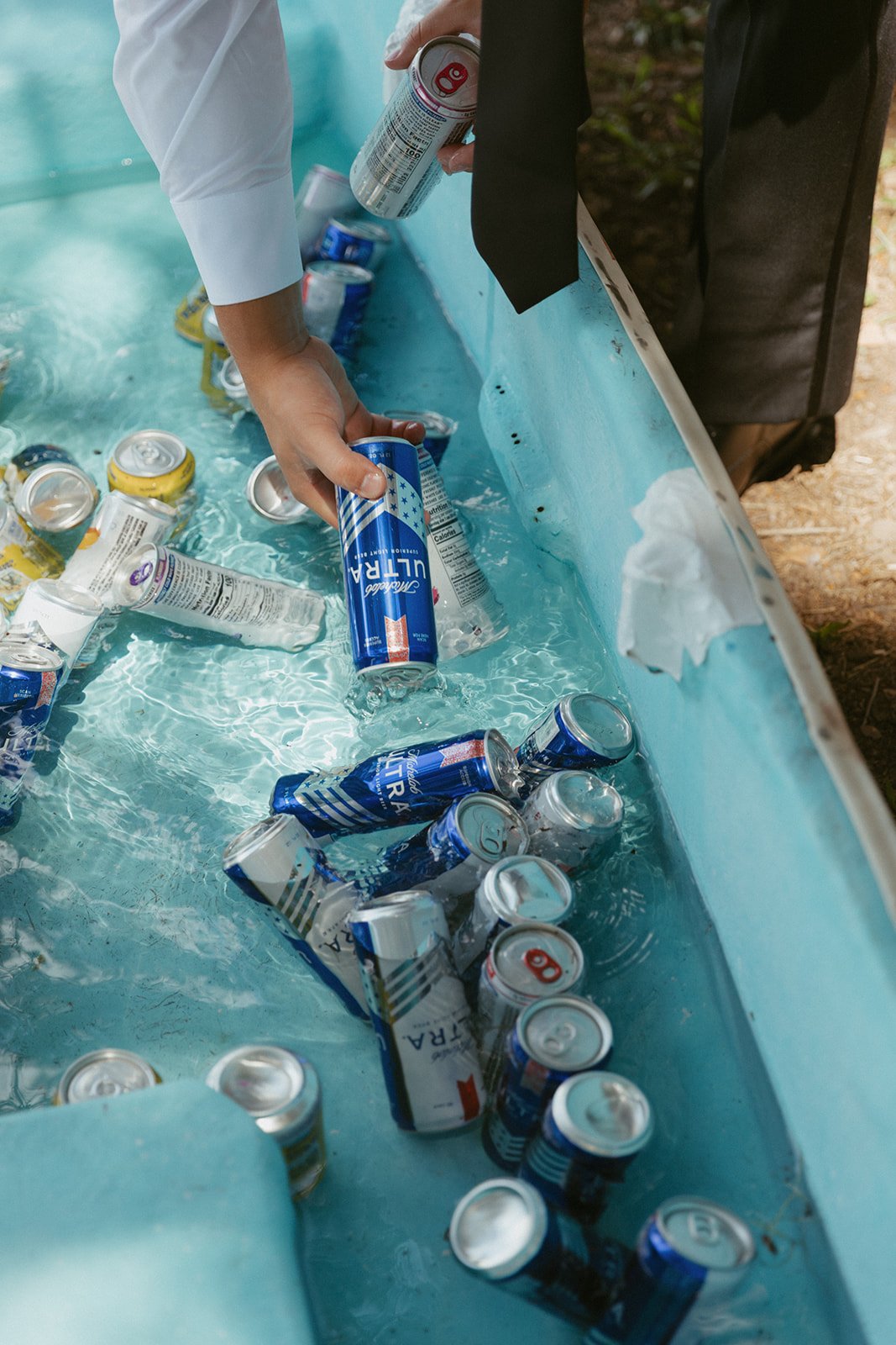 fourth-of-july-themed-wedding-beer-tub-savannah-wedding-florist-southern-weddings-georgia-wedding-flowers-georgia-florist.jpg