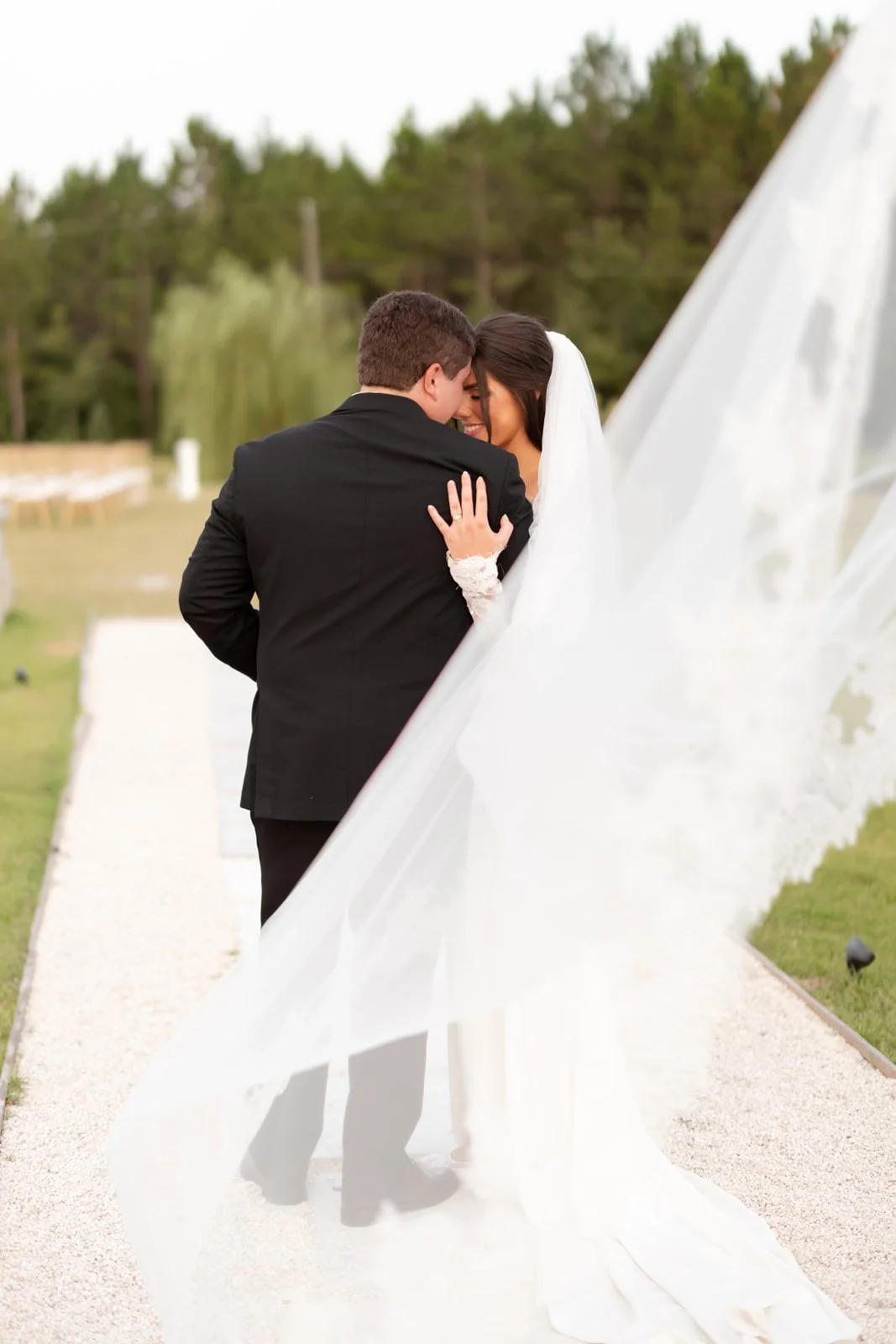 southern bridal inspiration georgia wedding inspiration southern weddings at chateau 1800 beautiful wedding.jpg