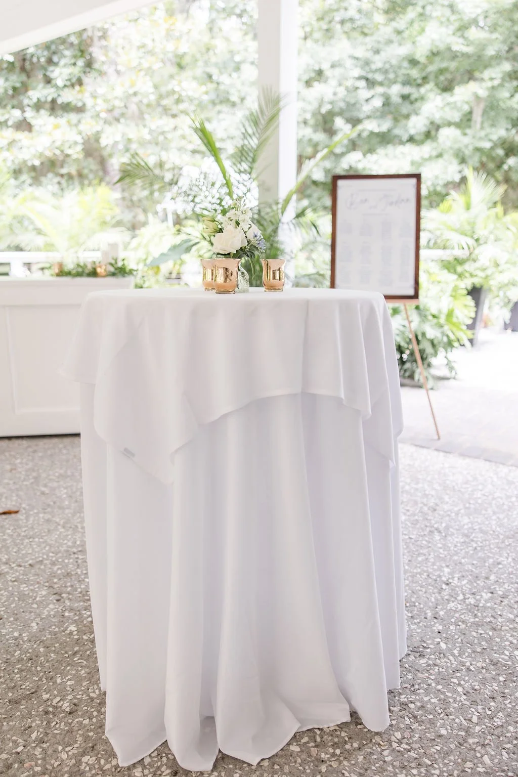 blue and white classic southern wedding inspiration.jpg