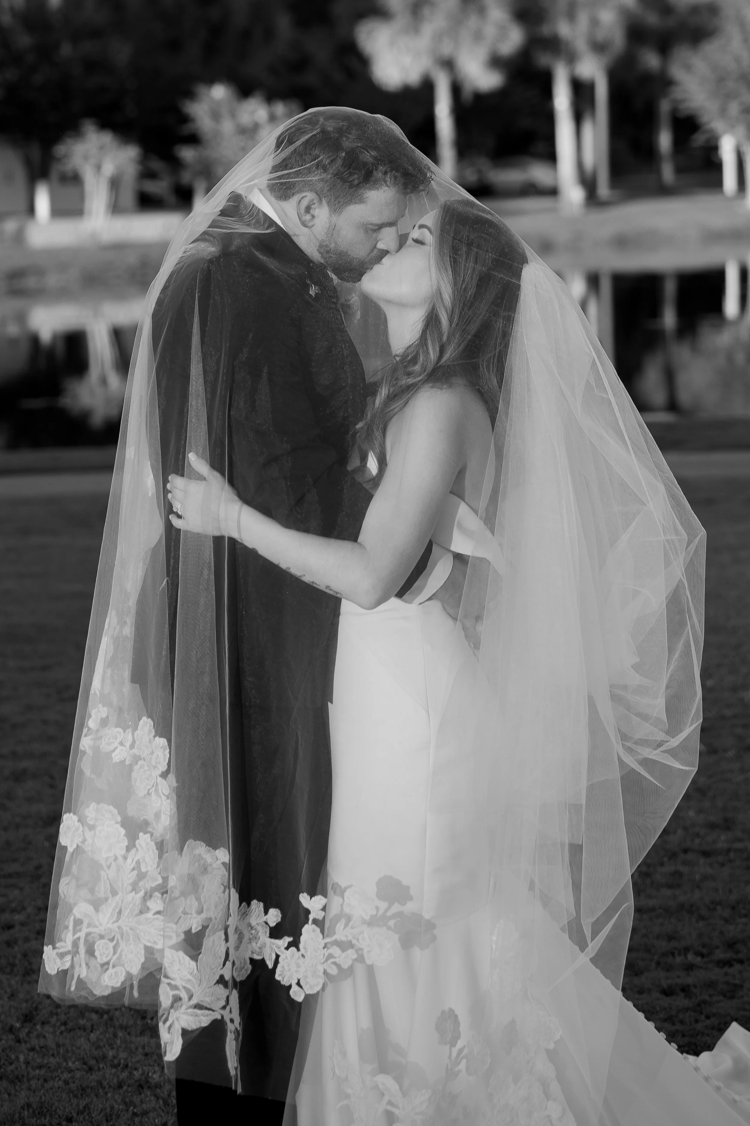 SavannahCountryClubWedding-KN-353.jpg