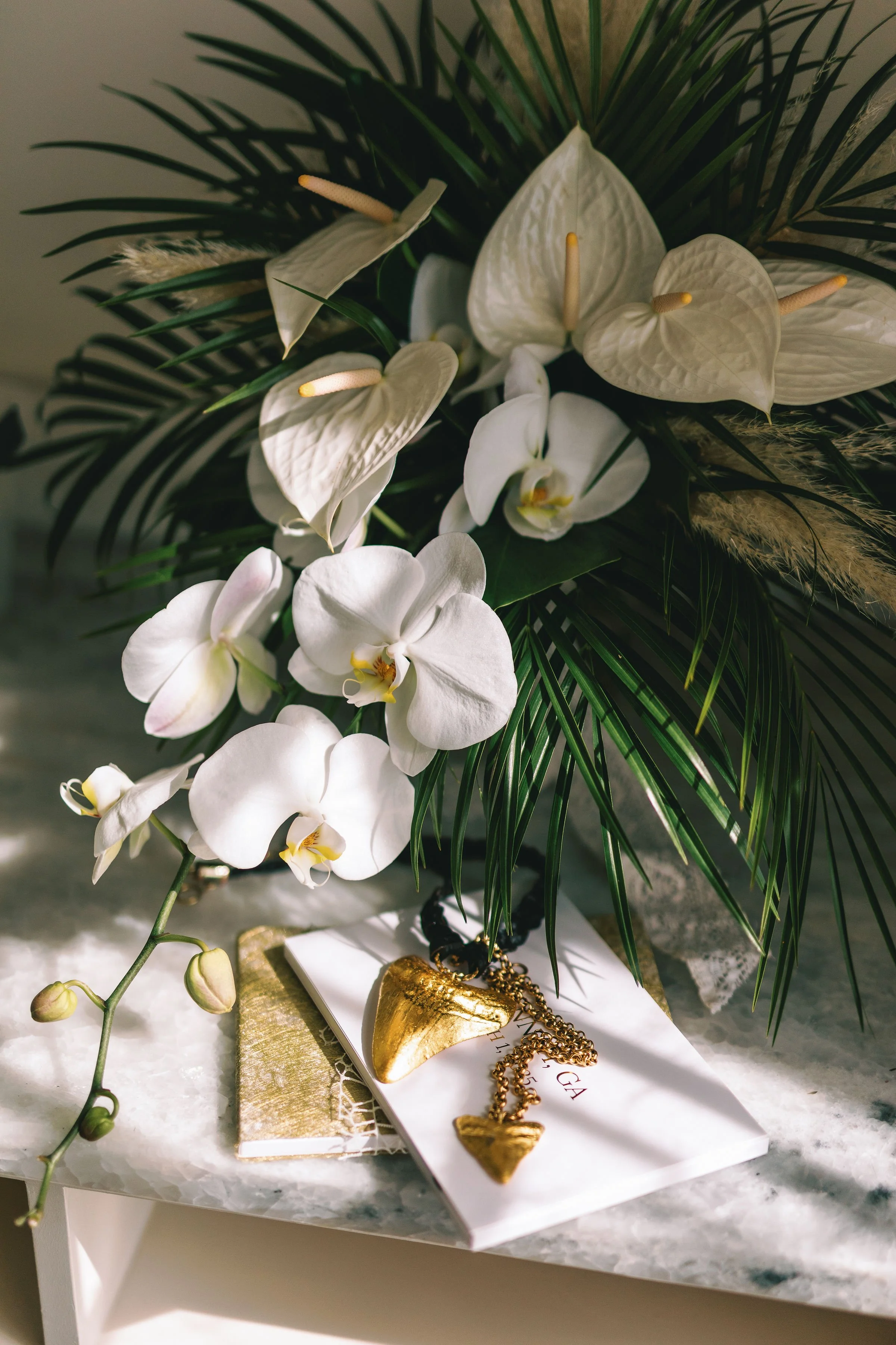 ivory-and-beau-weddings-rebecca-and-kevin-ships-of-the-sea-museum-wedding-venue-savannah-georgia-savannah-wedding-flowers-wedding-florist-wedding-bridal-bouquet.jpg