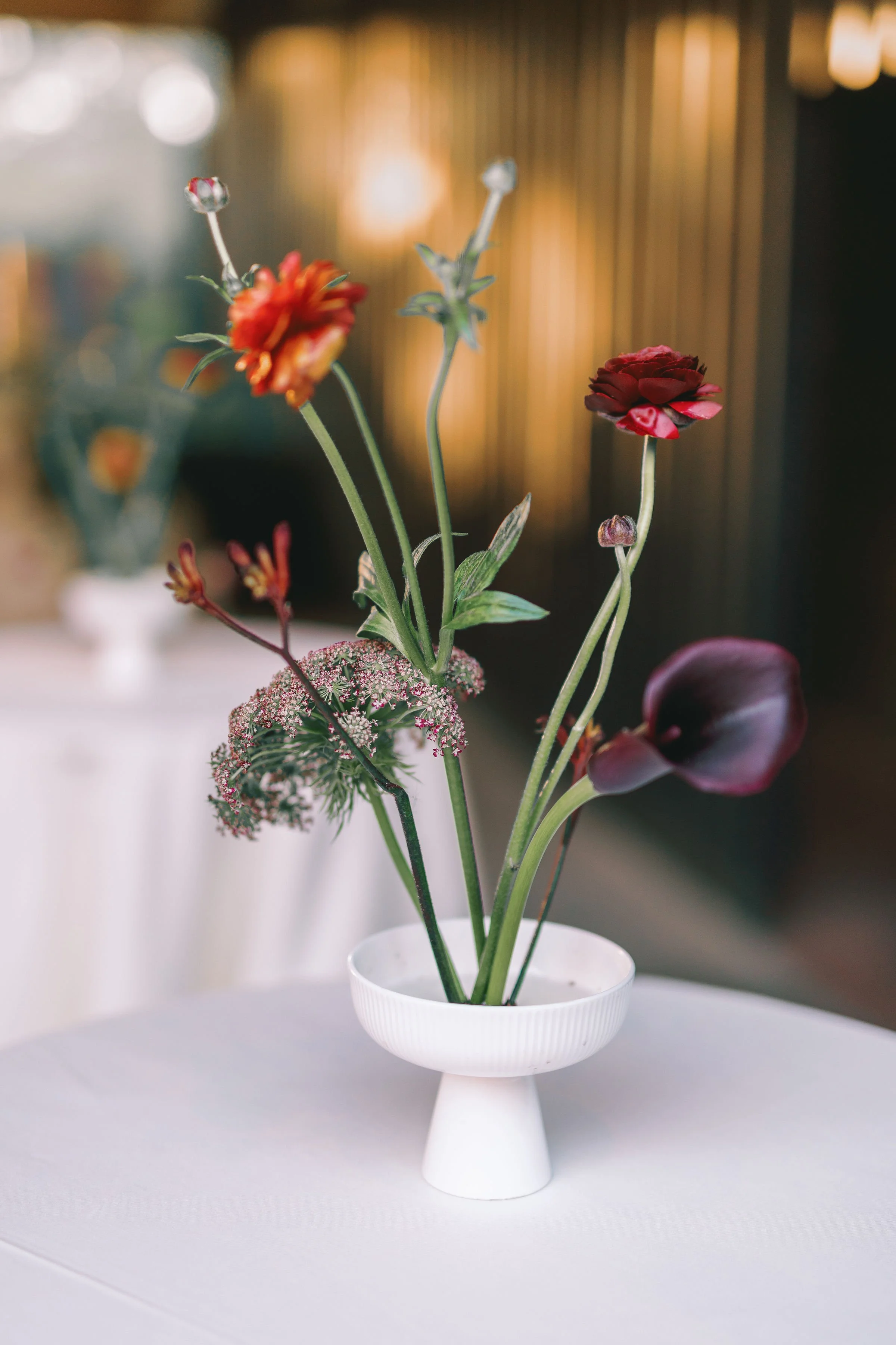 ivory-and-beau-weddings-rebecca-and-kevin-ships-of-the-sea-museum-wedding-venue-savannah-georgia-savannah-wedding-flowers-wedding-florist-bud-vases-florals.jpg