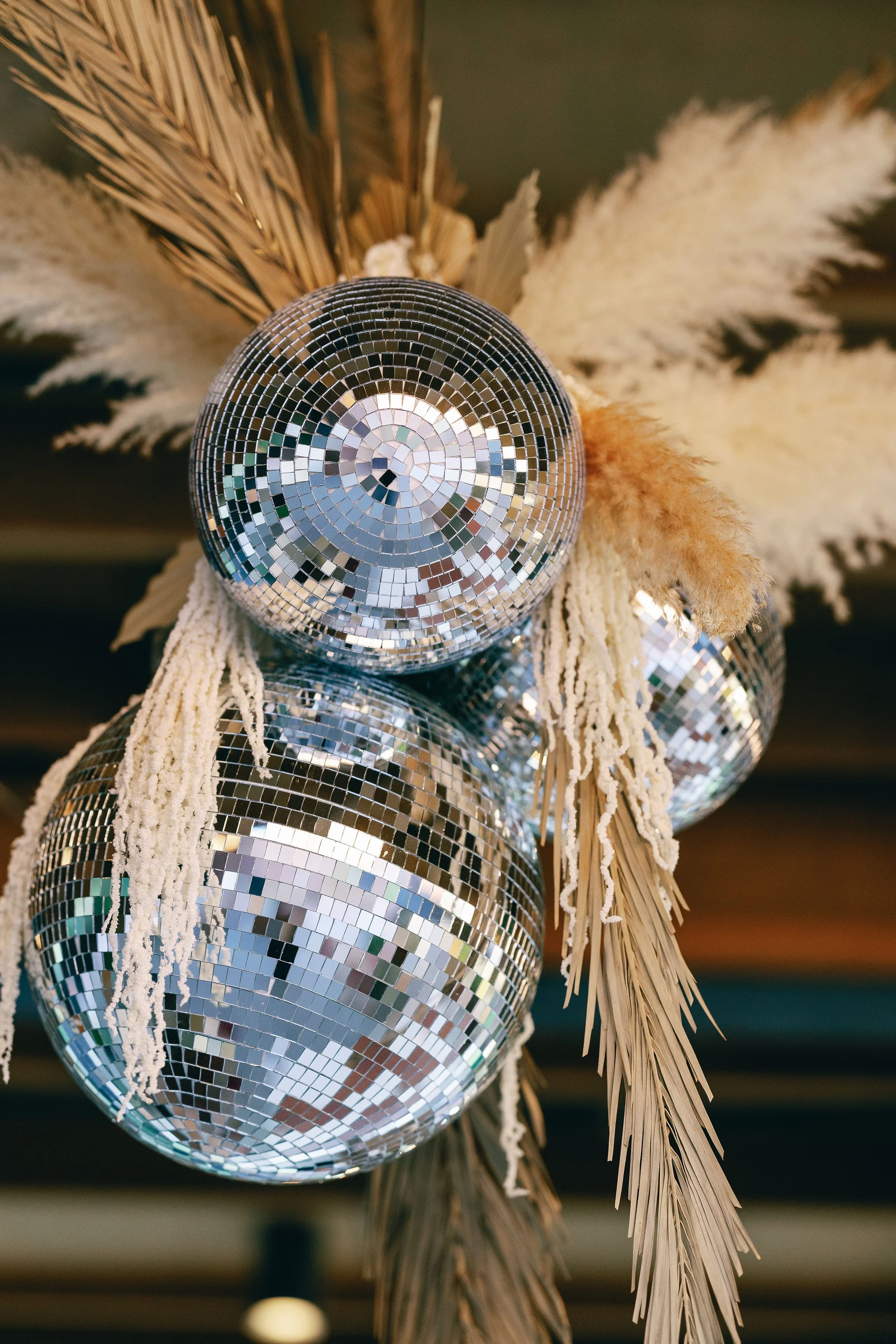 ivory-and-beau-weddings-rebecca-and-kevin-ships-of-the-sea-museum-wedding-venue-savannah-georgia-savannah-wedding-flowers-wedding-florist-disco-chandalier-boho.jpg