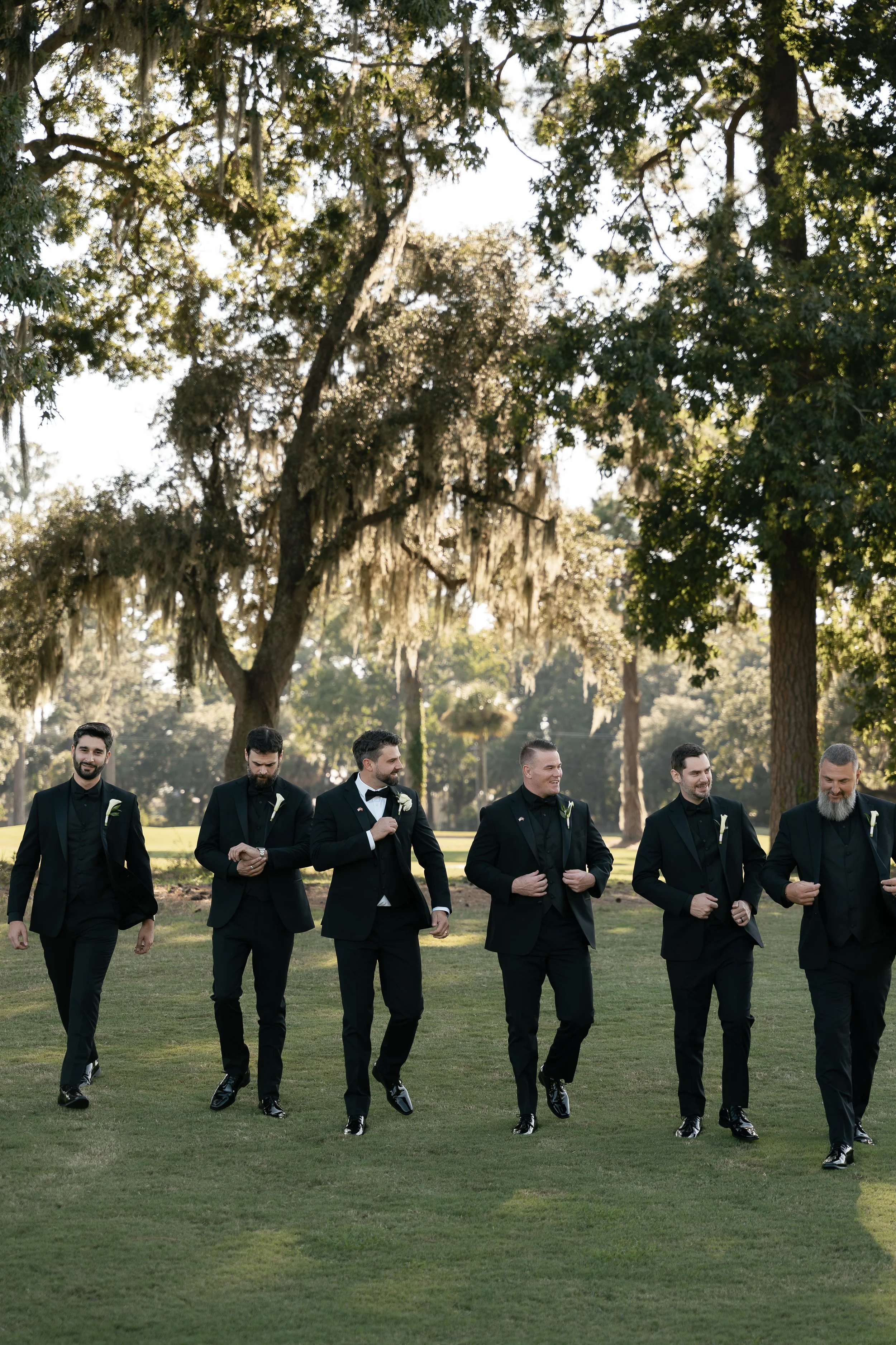 ivory-and-beau-flowers-savannah-georgia-florist-wedding-flowers-real-weddings-timeless-classic-savannah-country-club-wedding-venue-groomsmen.jpg