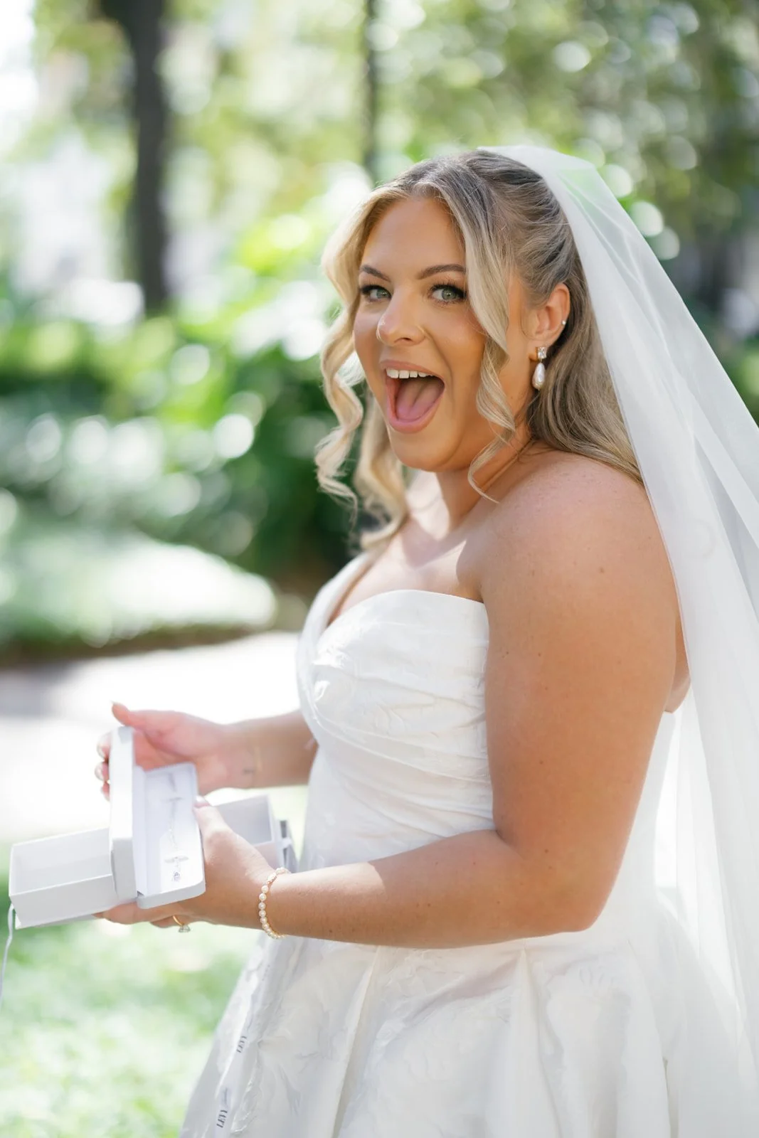 katey-bride-wedding-day-jewelry-gift.jpg
