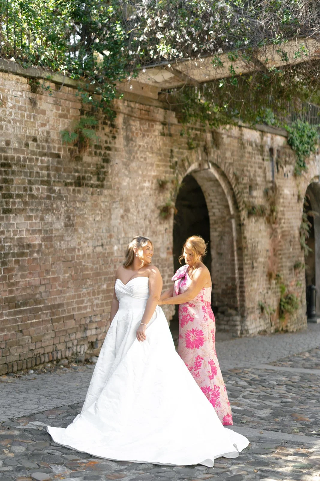 savannah-bride-strapless-ball-gown-wedding-day.jpg