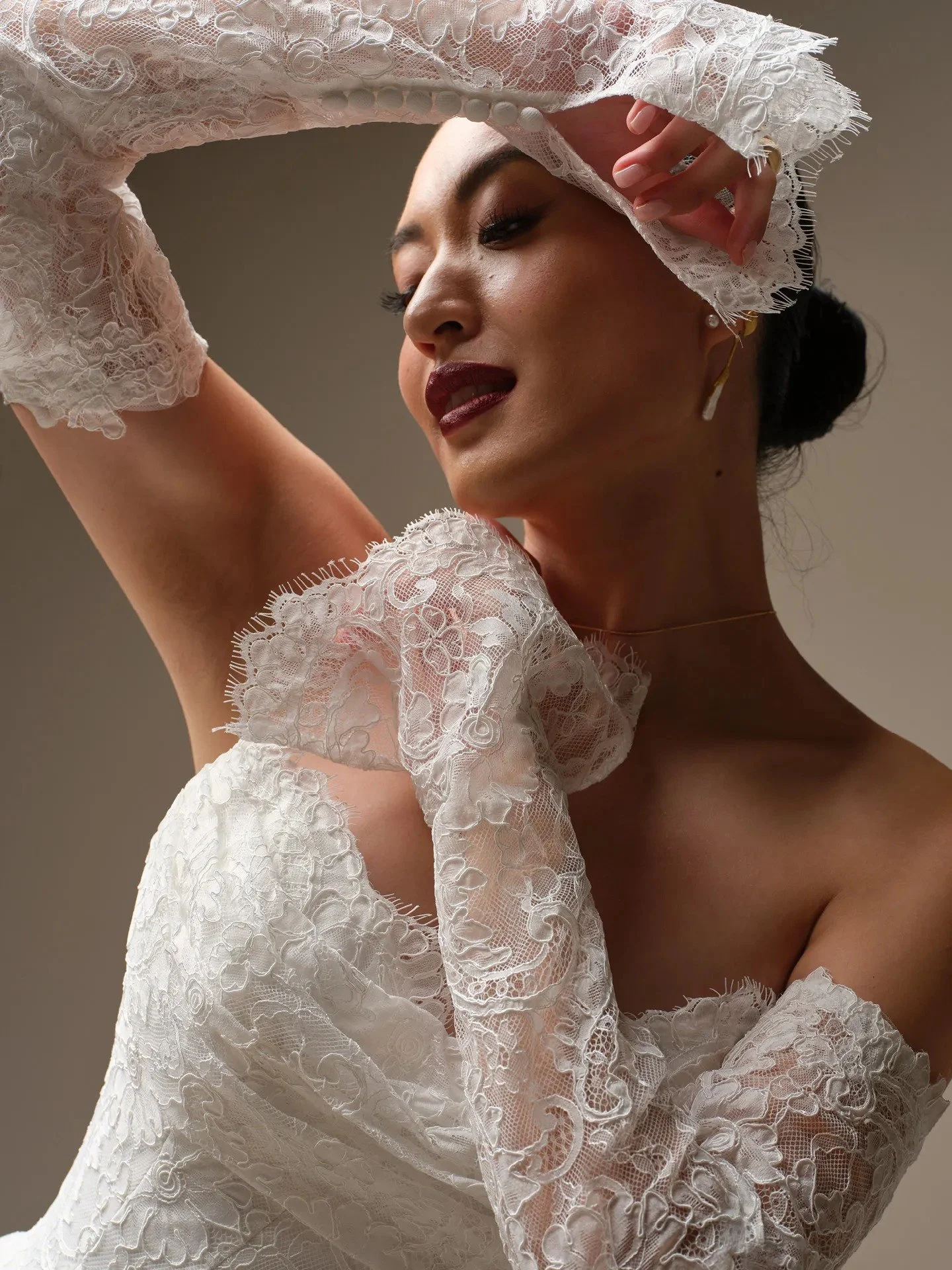 Alencon Lace Aline Gown Wedding Dress
