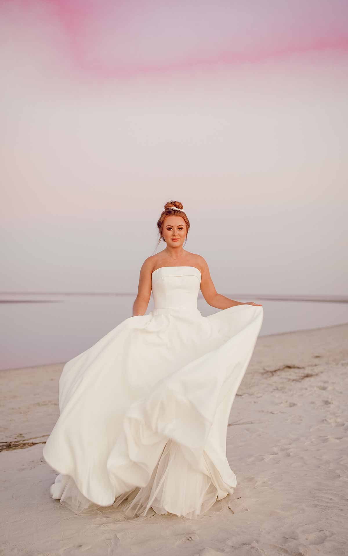 Simple Strapless A-line Wedding Dress with Pockets