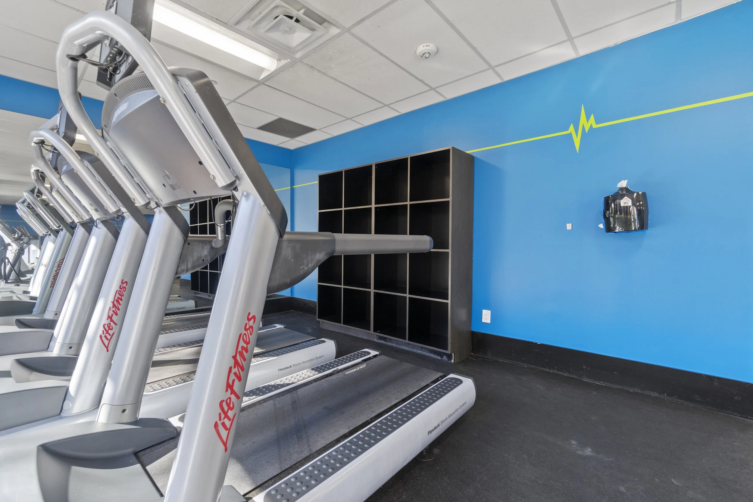 Apartments With a Fitness Center and Pool
