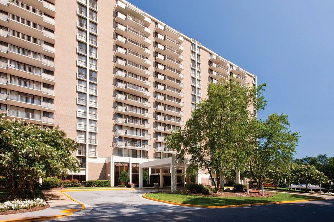 Discover the perfect blend of comfort and convenience at Westchester Tower! Our welcoming community is surrounded by lush landscaping and modern amenities, making every day feel like home. Ready to elevate your living experience? Schedule a tour toda