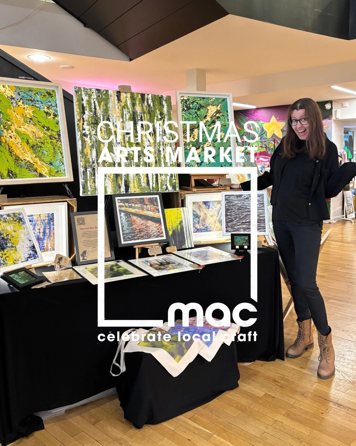 Christmasssss markettttt @mac_birmingham 

I&rsquo;m here from 10-5pm today and tomorrow. Come and browse some christmas goodies. 

Other awesome people here today include 
@brumhaus 
@daniel.lopez.artstudio 
@emmahardicker 
@mazleyden 
@black_and_to