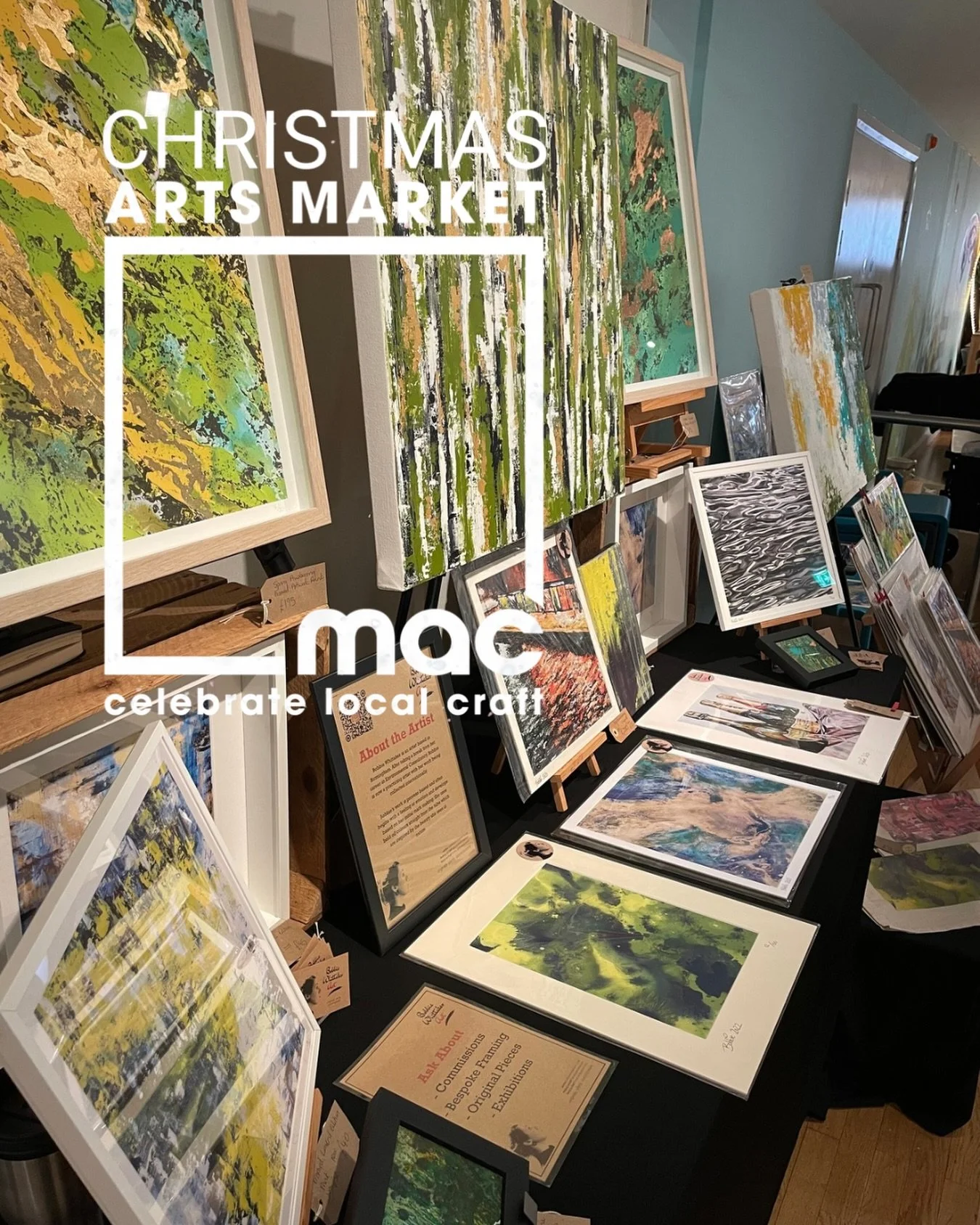 I&rsquo;m back, with slightly more caffeine! Here @mac_birmingham until 5pm

Got such beautiful lighting today so come and say hello and appreciate the Metallic oil paint and gold leaf in all its glory. 

Beautiful people here today include 
@brumhau