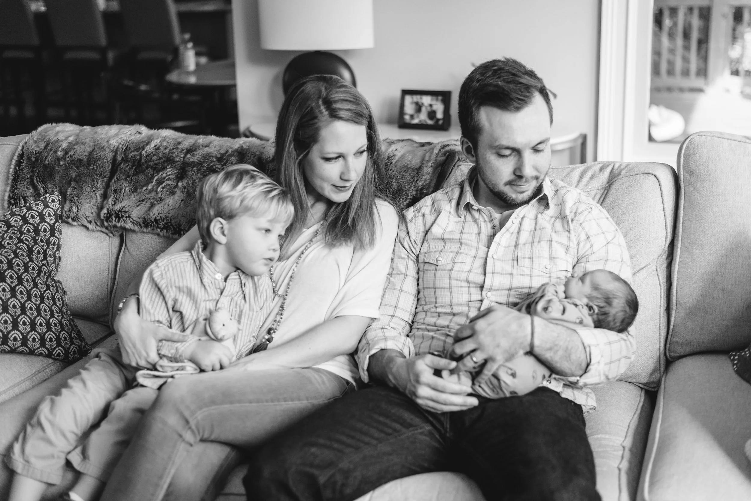 Robert_newborn-8.jpg
